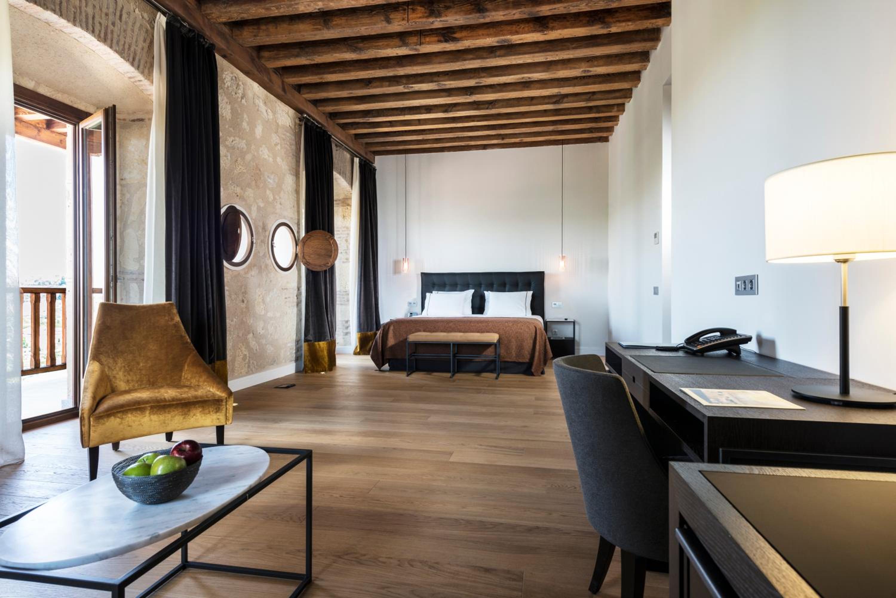 Junior Suite with Terrace