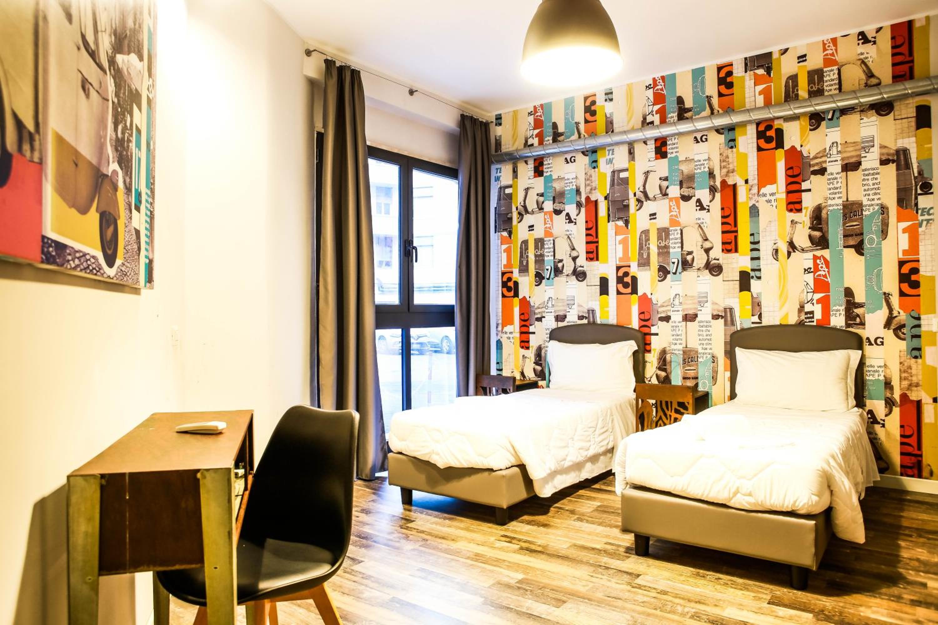 Bed in 3-Bed Male Dormitory Room with En suite Bathroom photo 1
