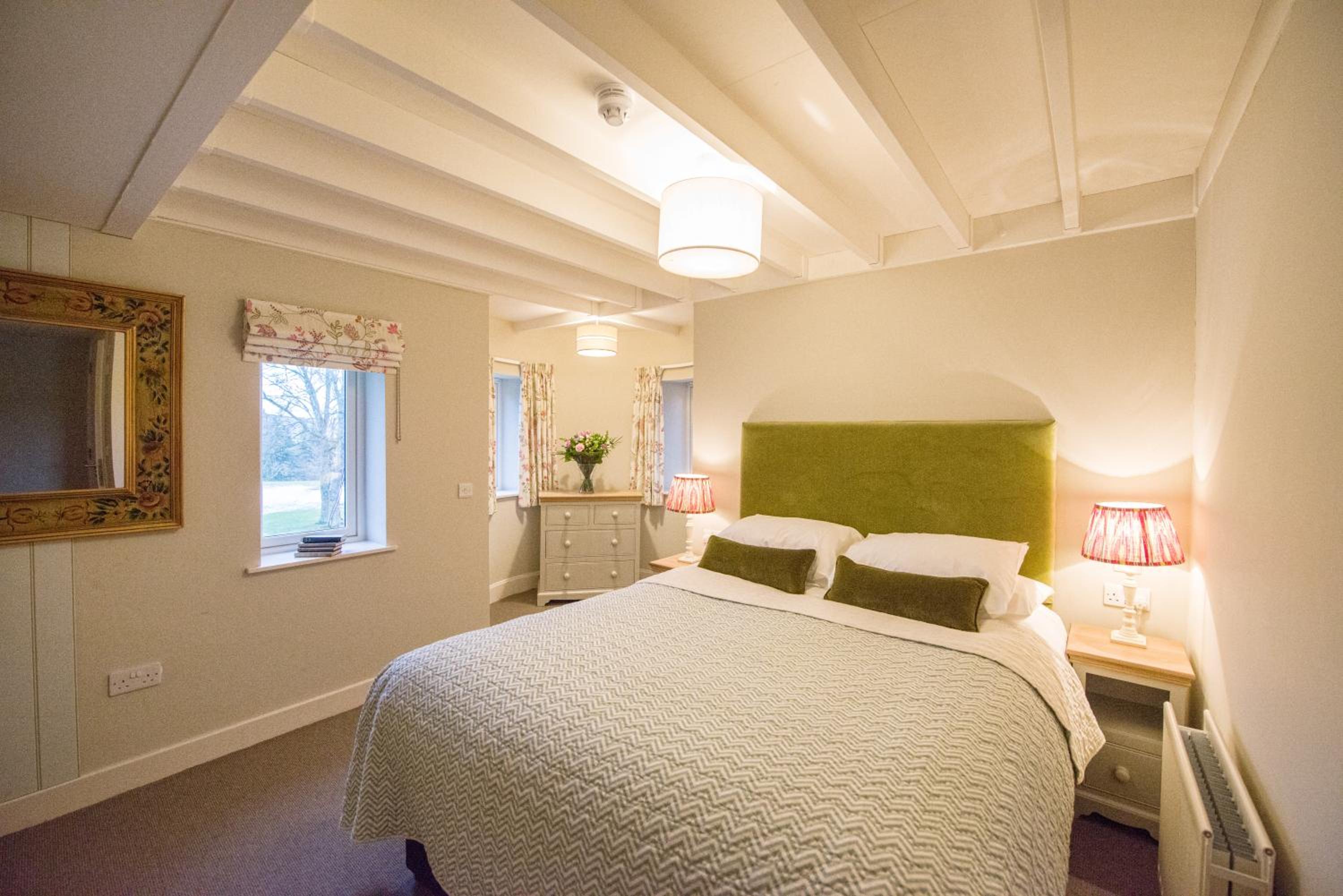 Two-Bedroom Apartment - Split Level photo 1