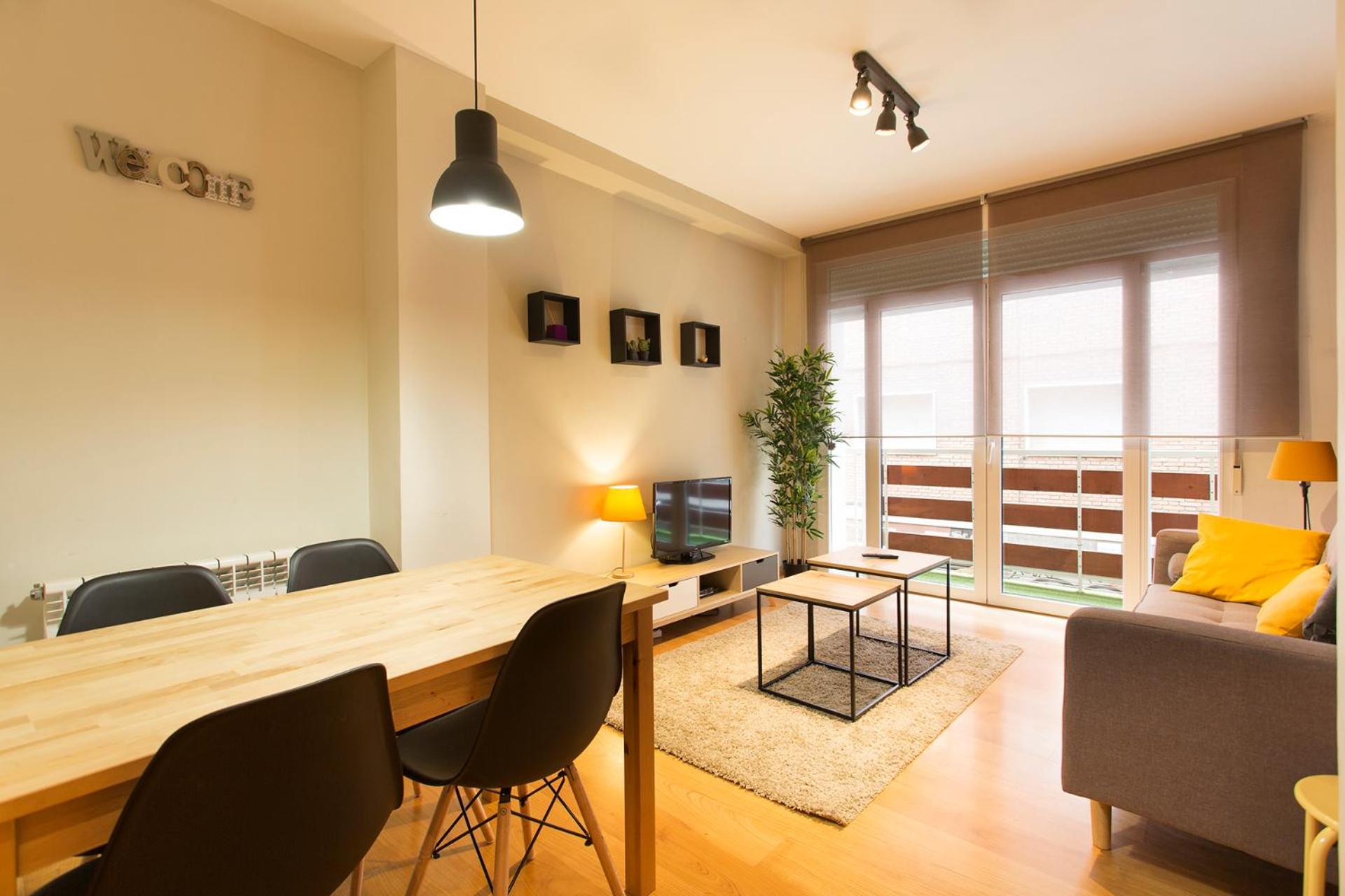 Apartamento de tres habitaciones (C)