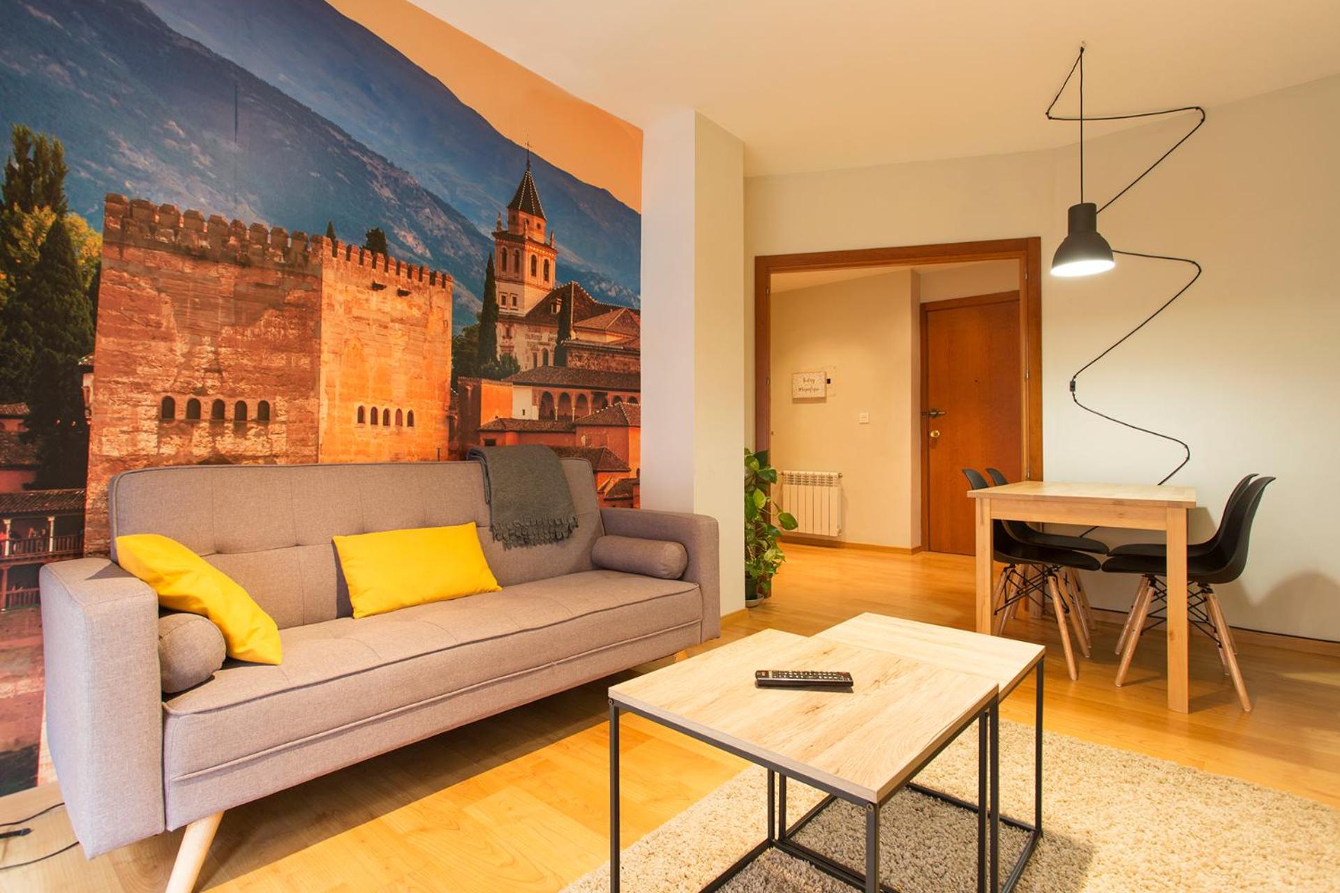Three-Bedroom Apartment (C) photo 2