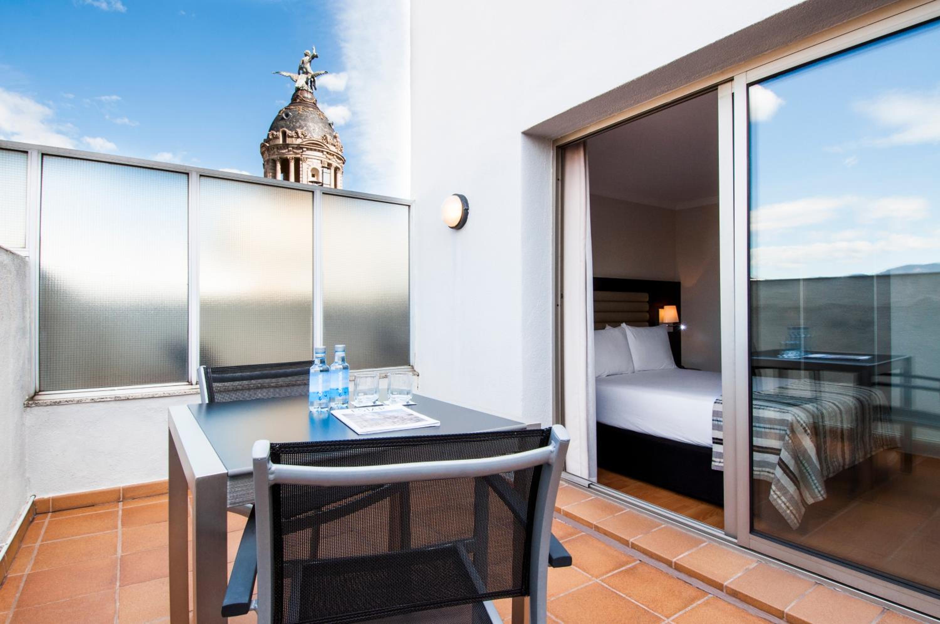Double or Twin Room with Terrace photo 2