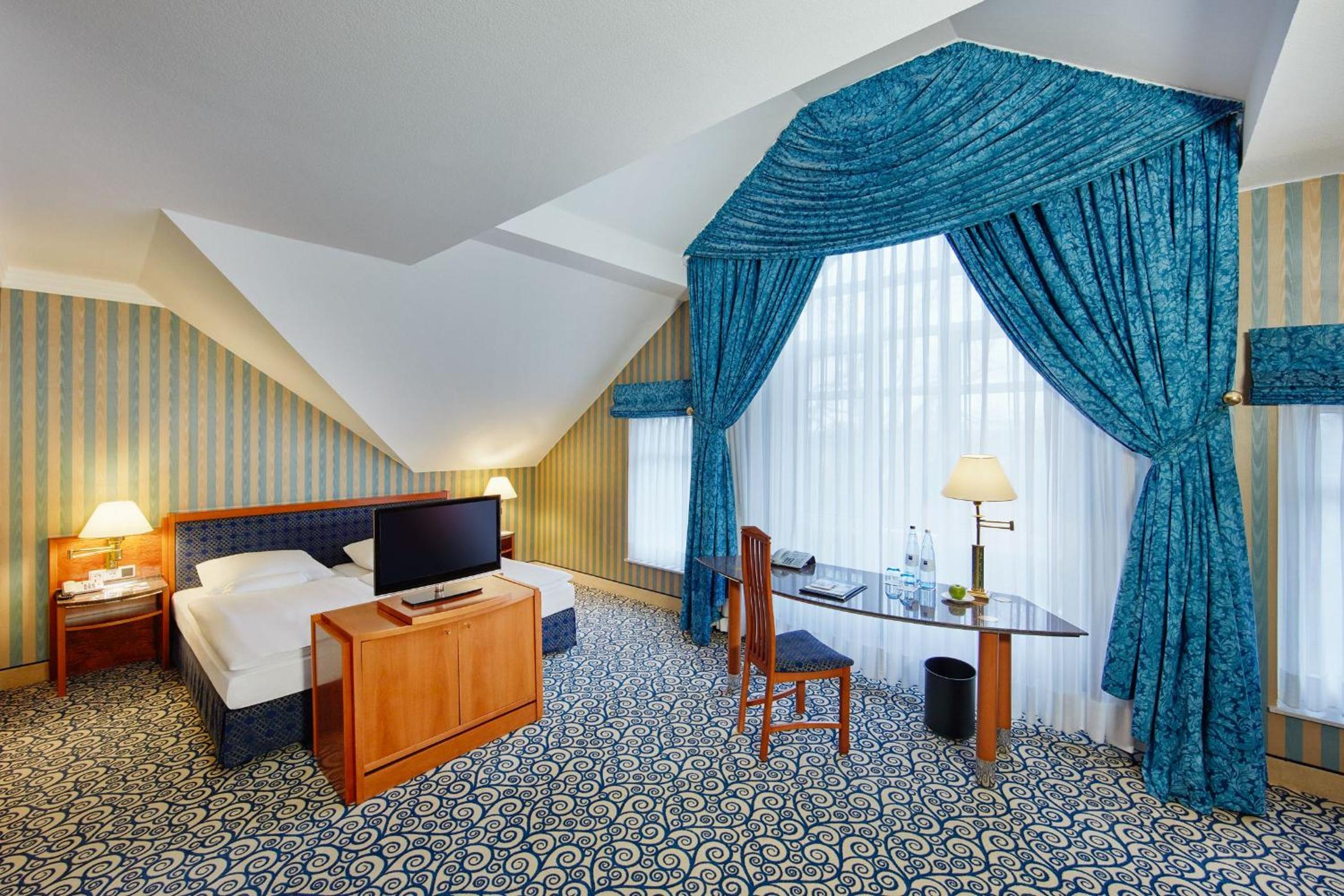 Deluxe Double Room - Photo 5