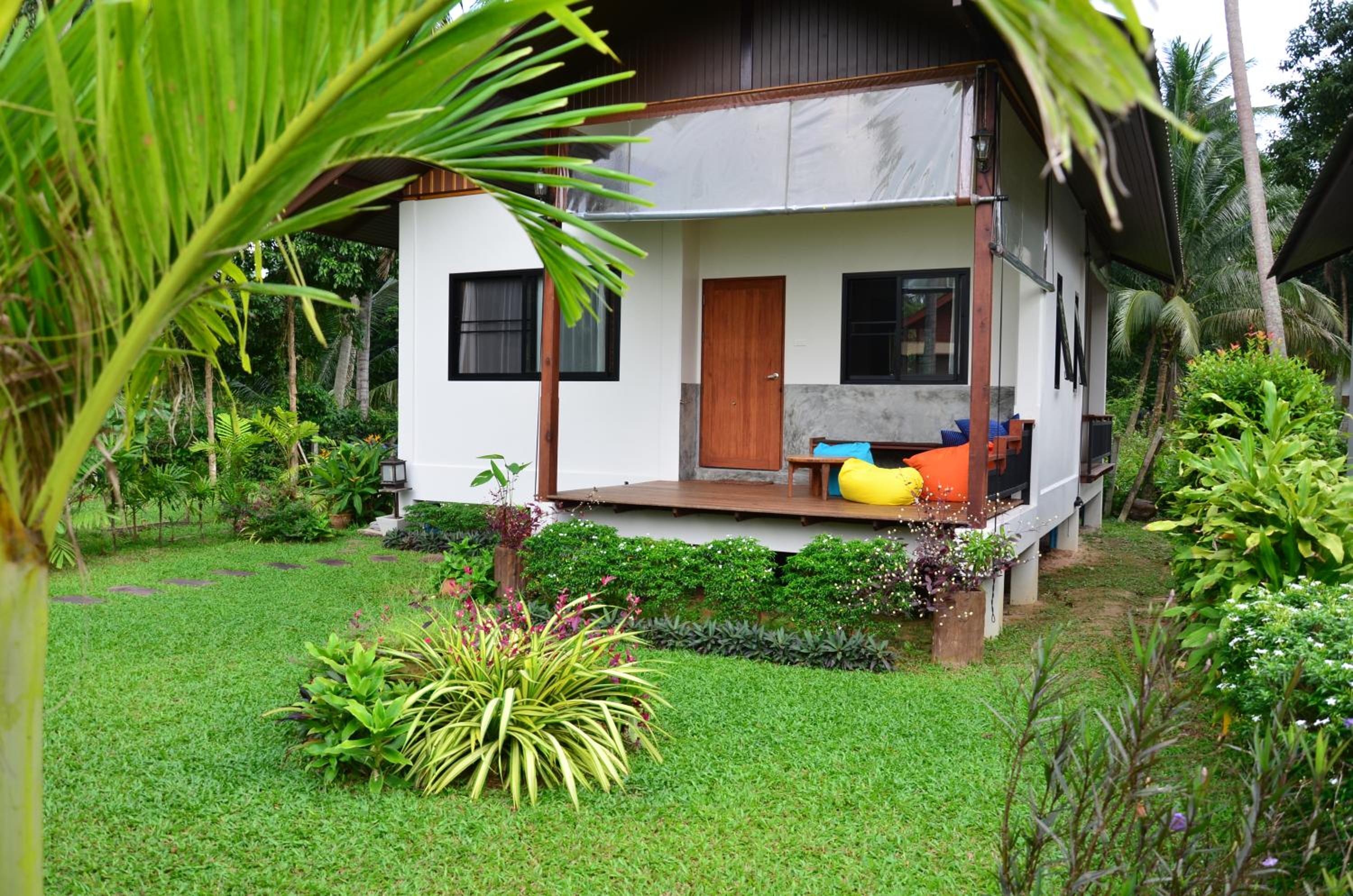 Two-Bedroom House photo 2