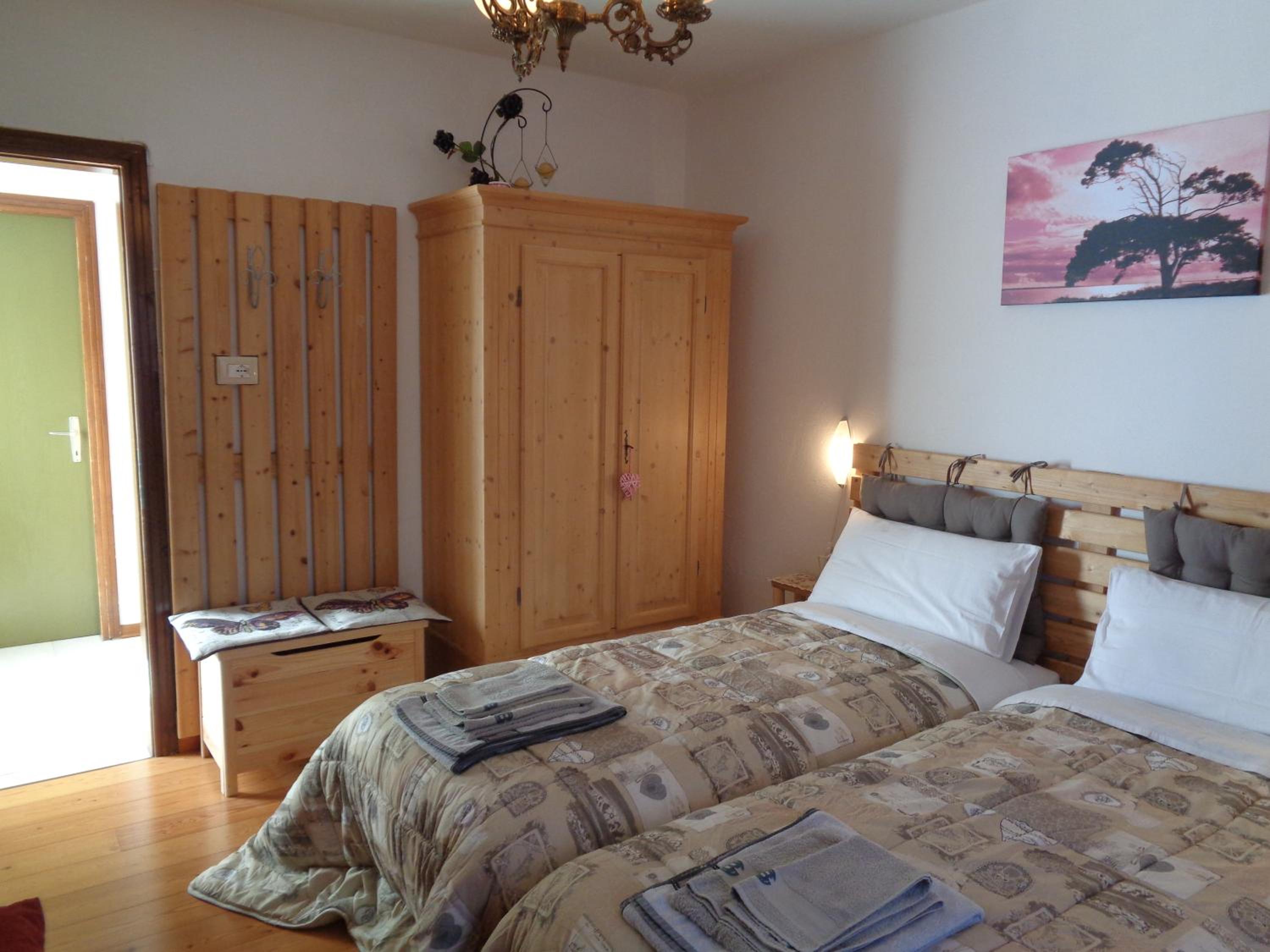 Triple Room with Private Bathroom photo 1
