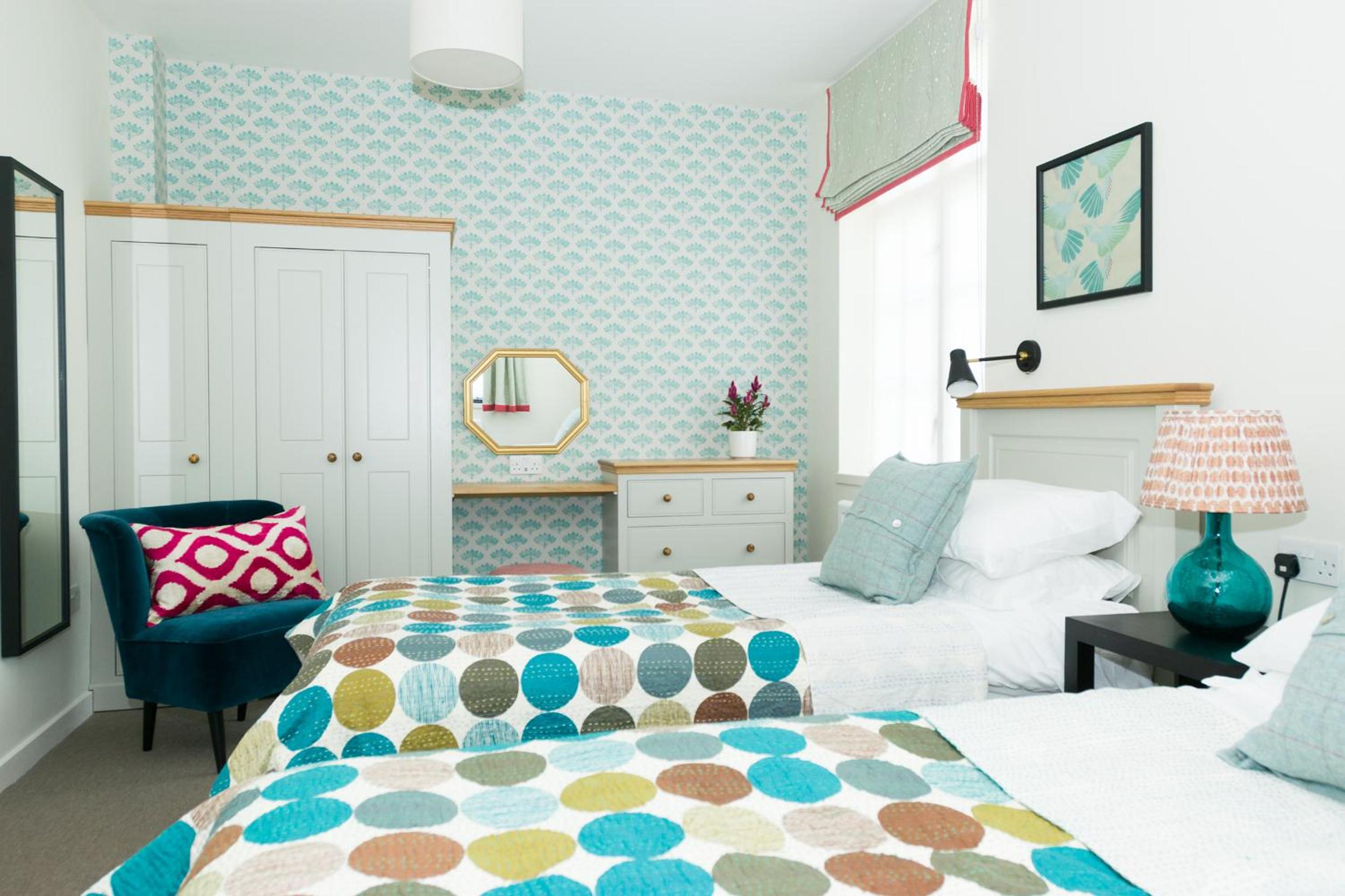 Wheelchair Accessible One-Bedroom Apartment - Photo 1