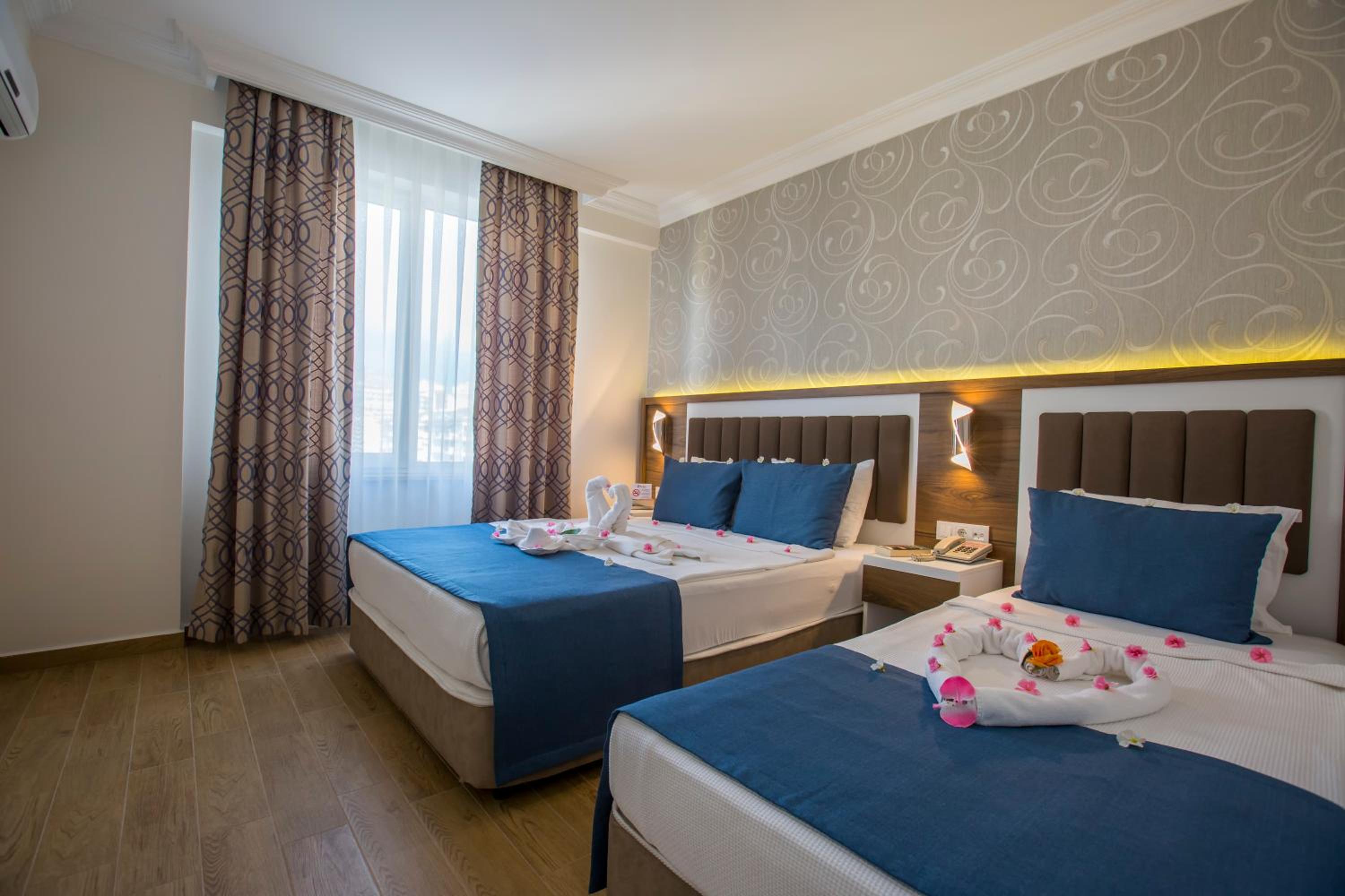 Family Suite photo 2