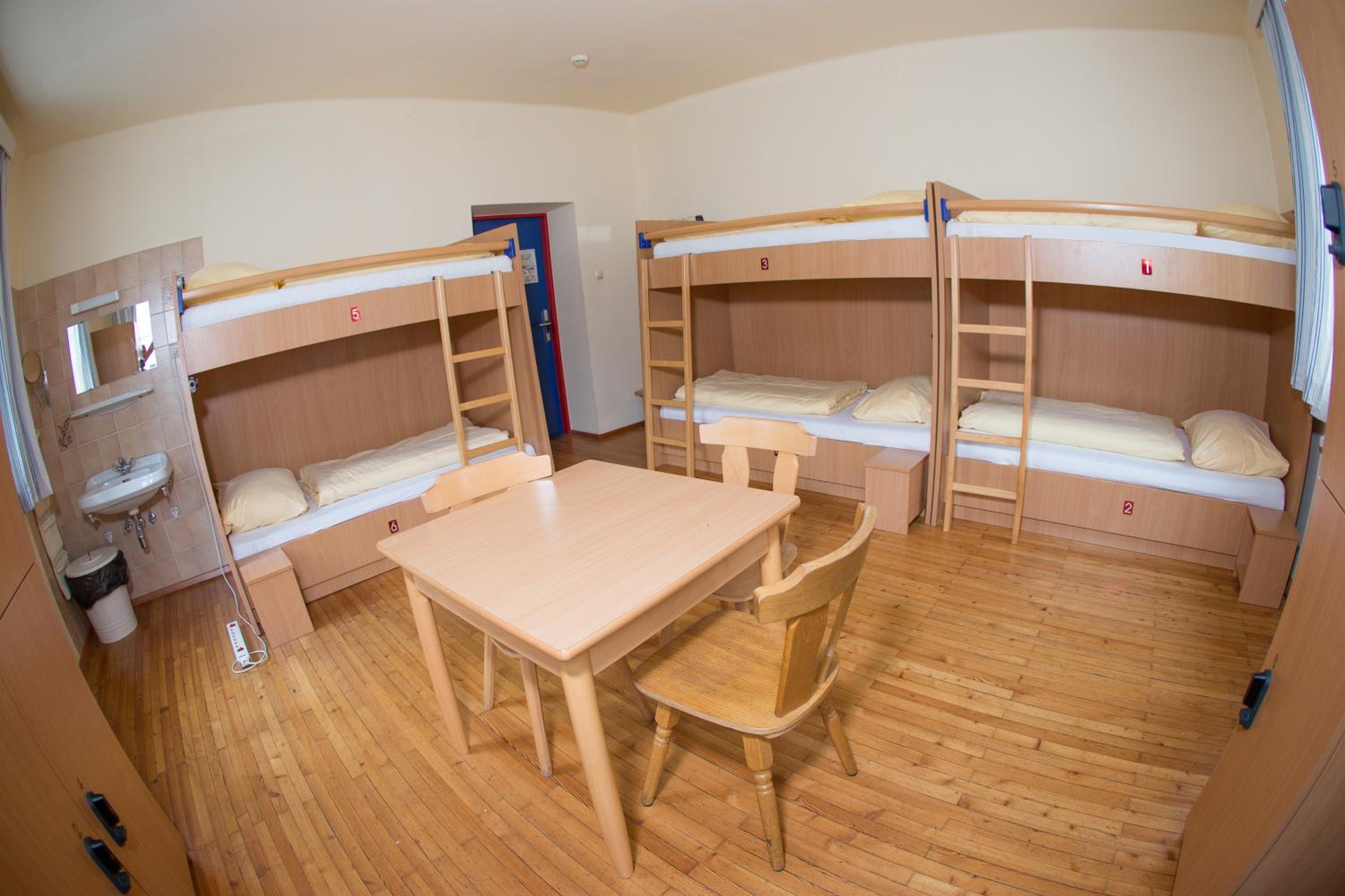 Bed in 6-Bed Female Dormitory Room photo 2