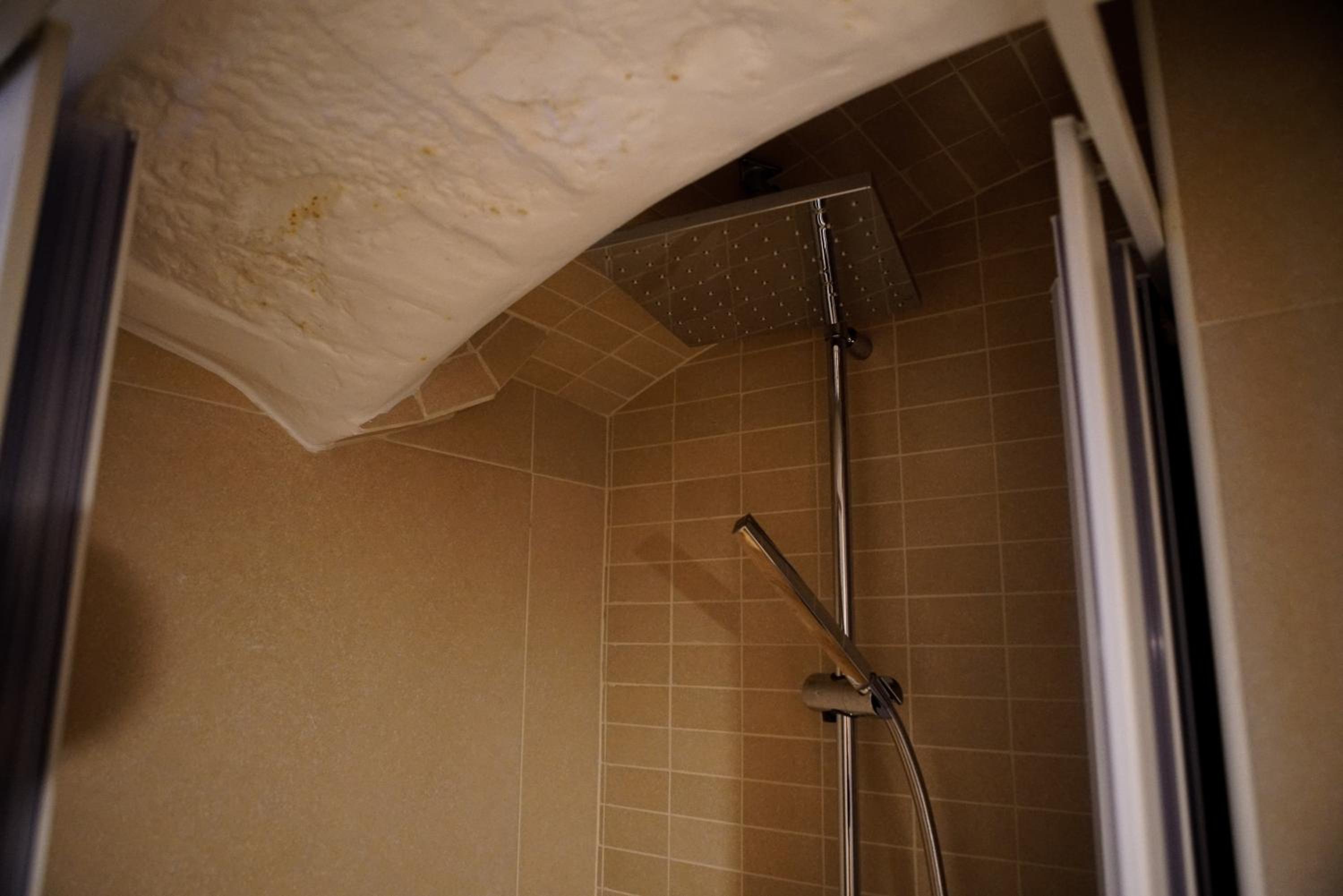One-Bedroom House - Photo 23