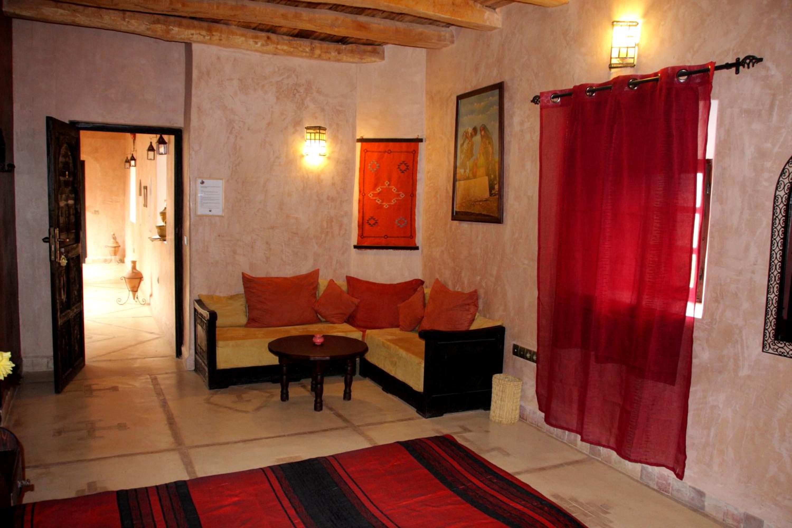 Double or Twin Room with Garden View photo 2