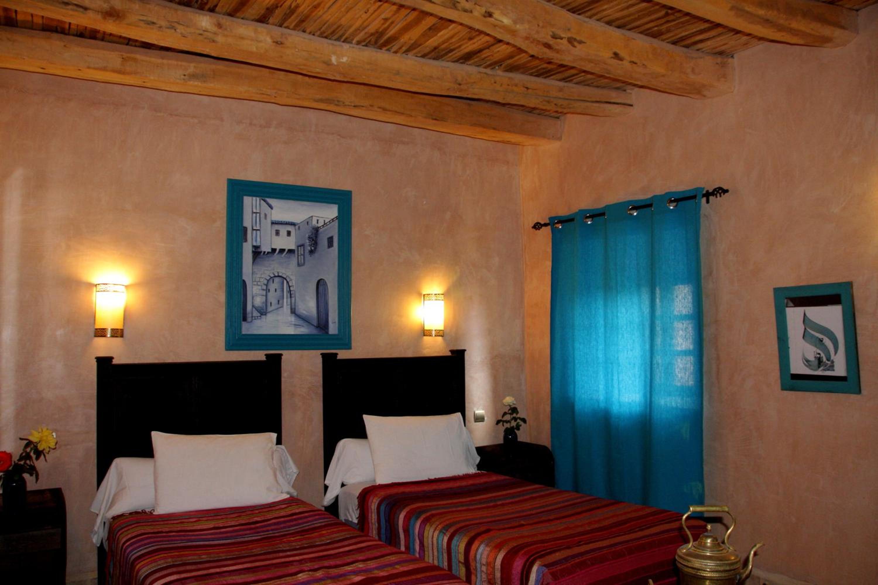 Double or Twin Room with Mountain View photo 3