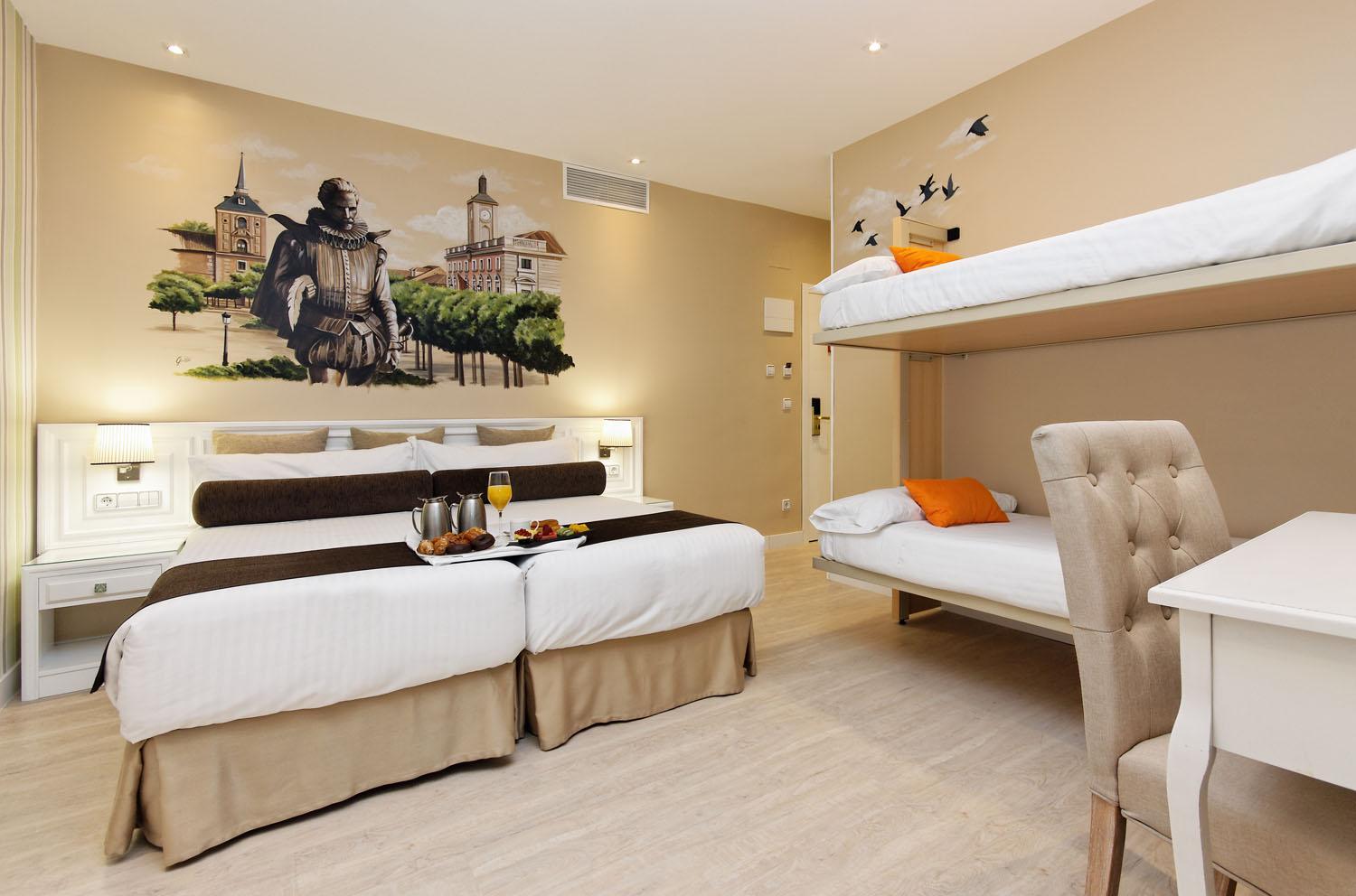 Standard Quadruple Room - Photo 4