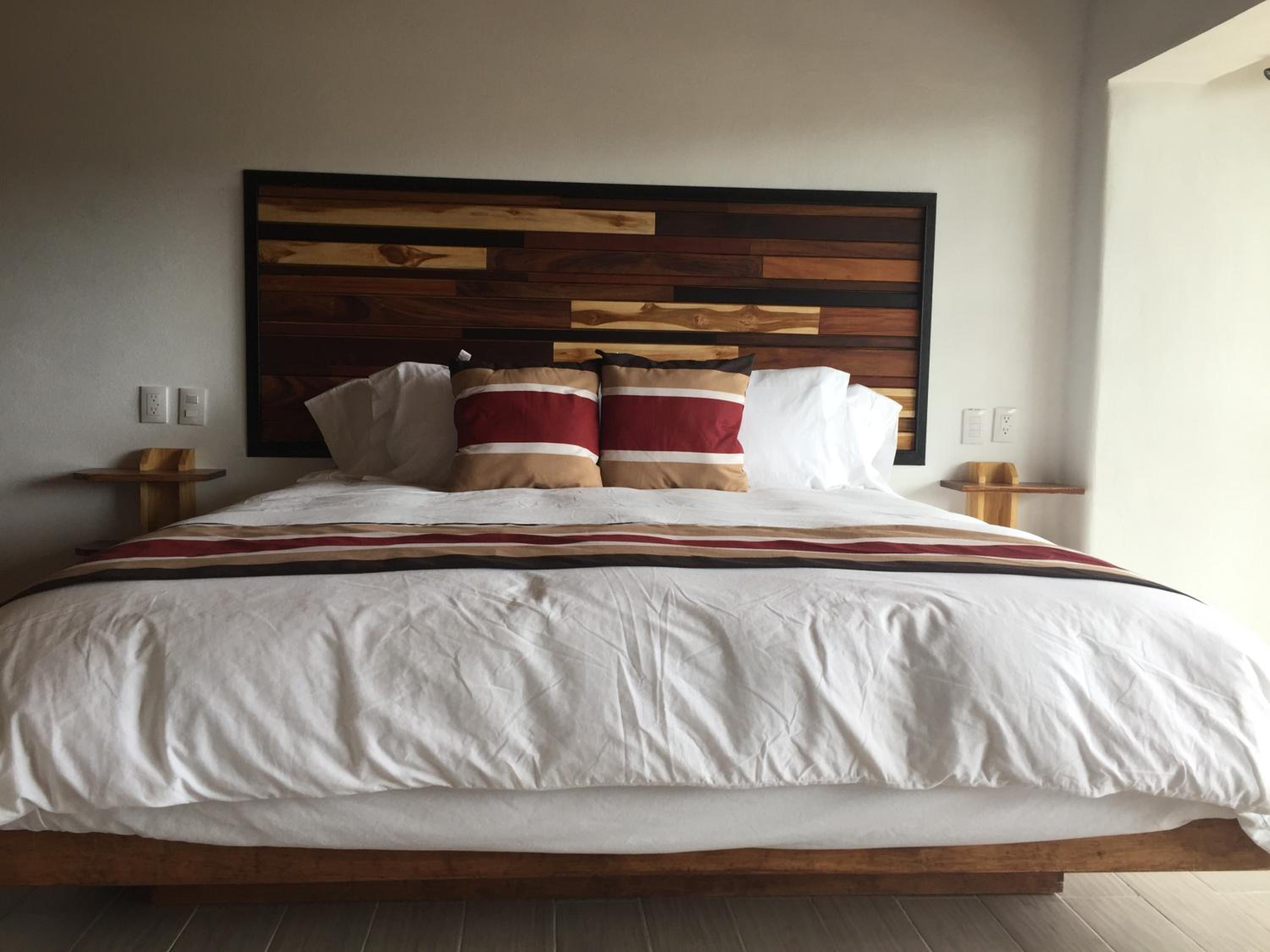 King Suite with Sea View - Photo 19