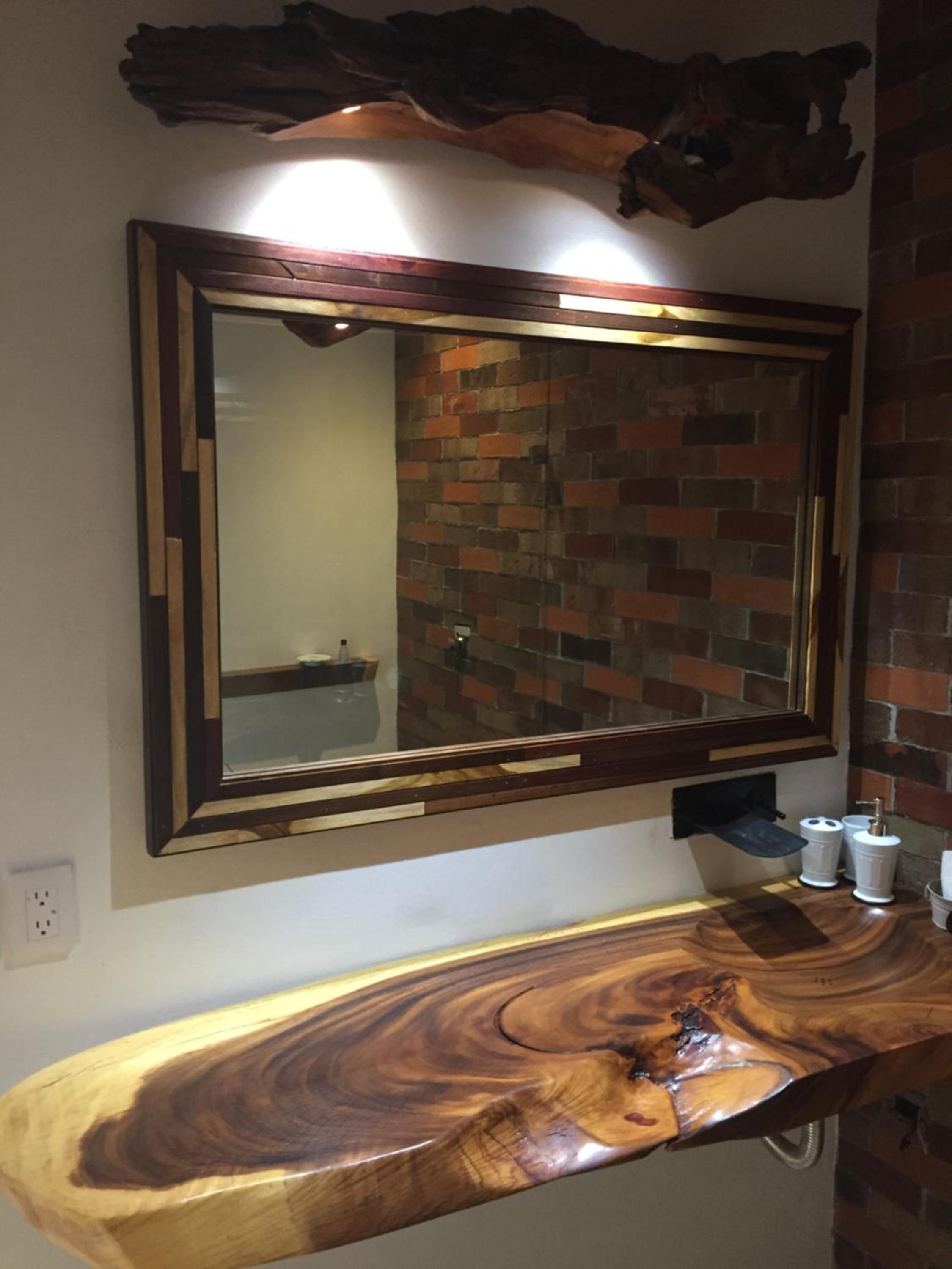 King Suite with Sea View - Photo 12