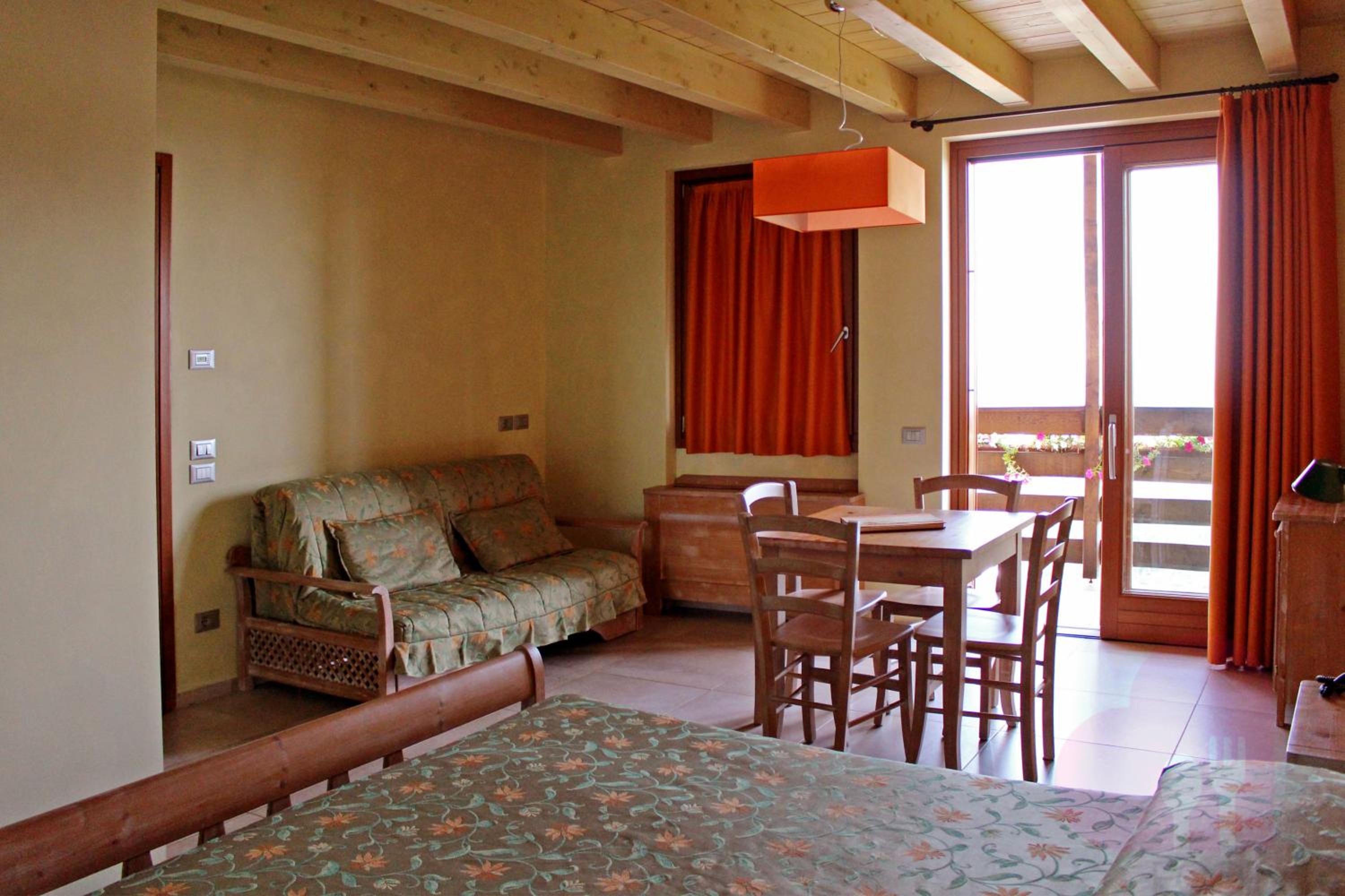 Family Room with Balcony - Photo 4