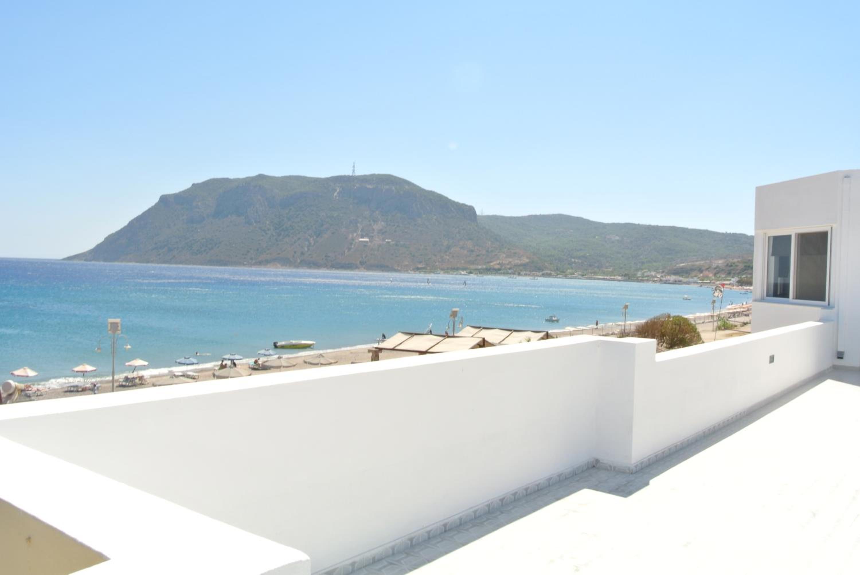Studio Apartment with Sea View