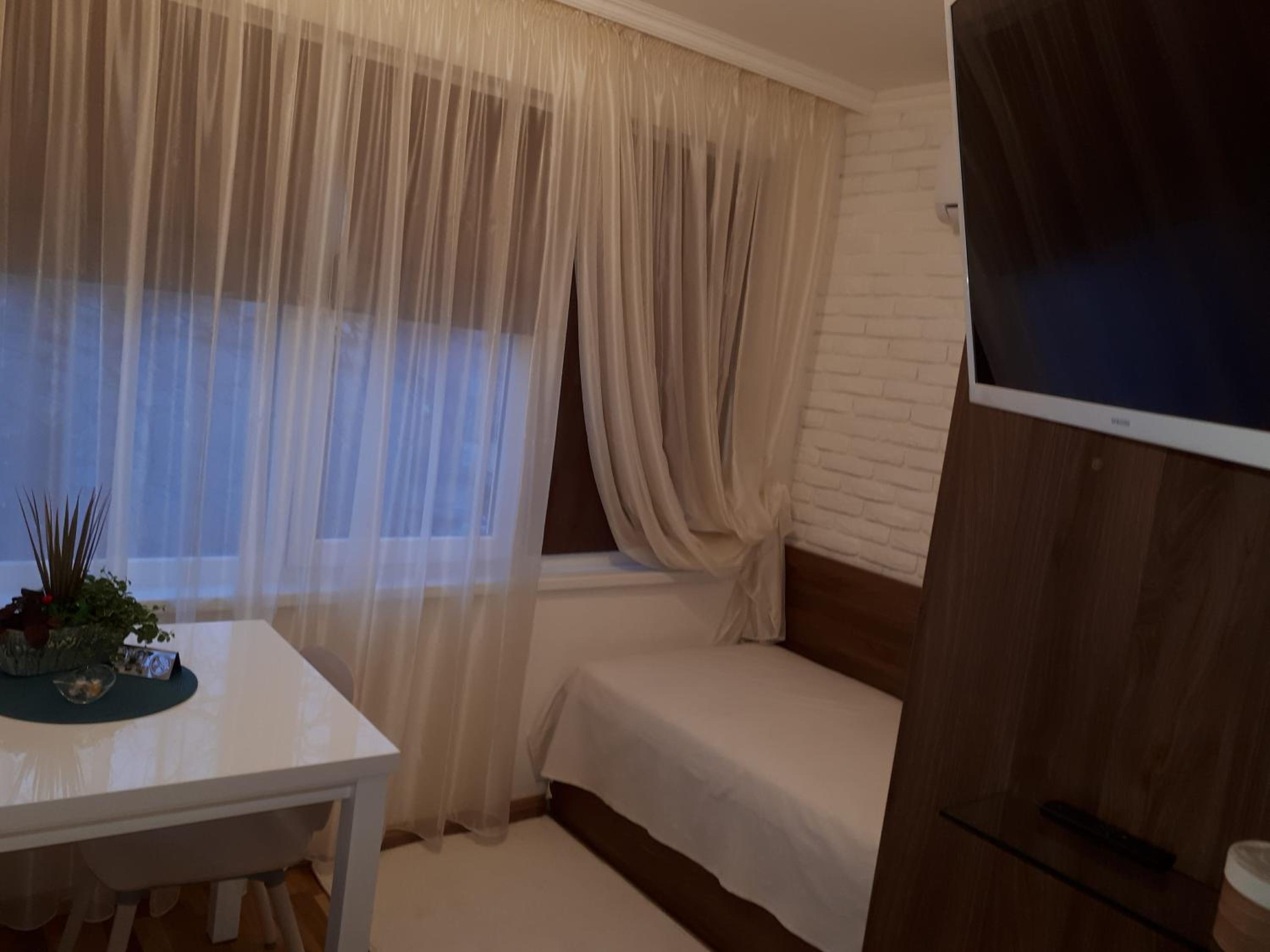 Apartment - Photo 18