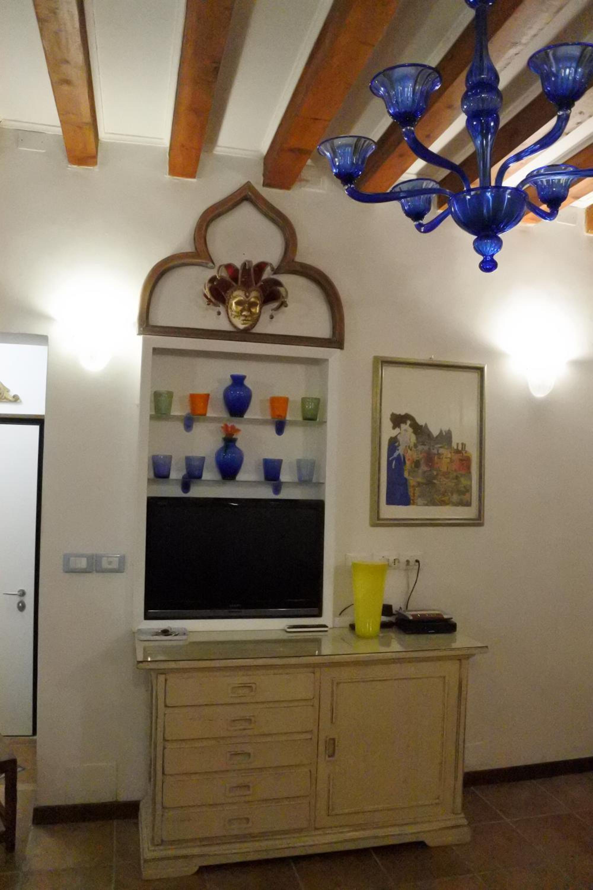 One-Bedroom Apartment (4 Adults) photo 3