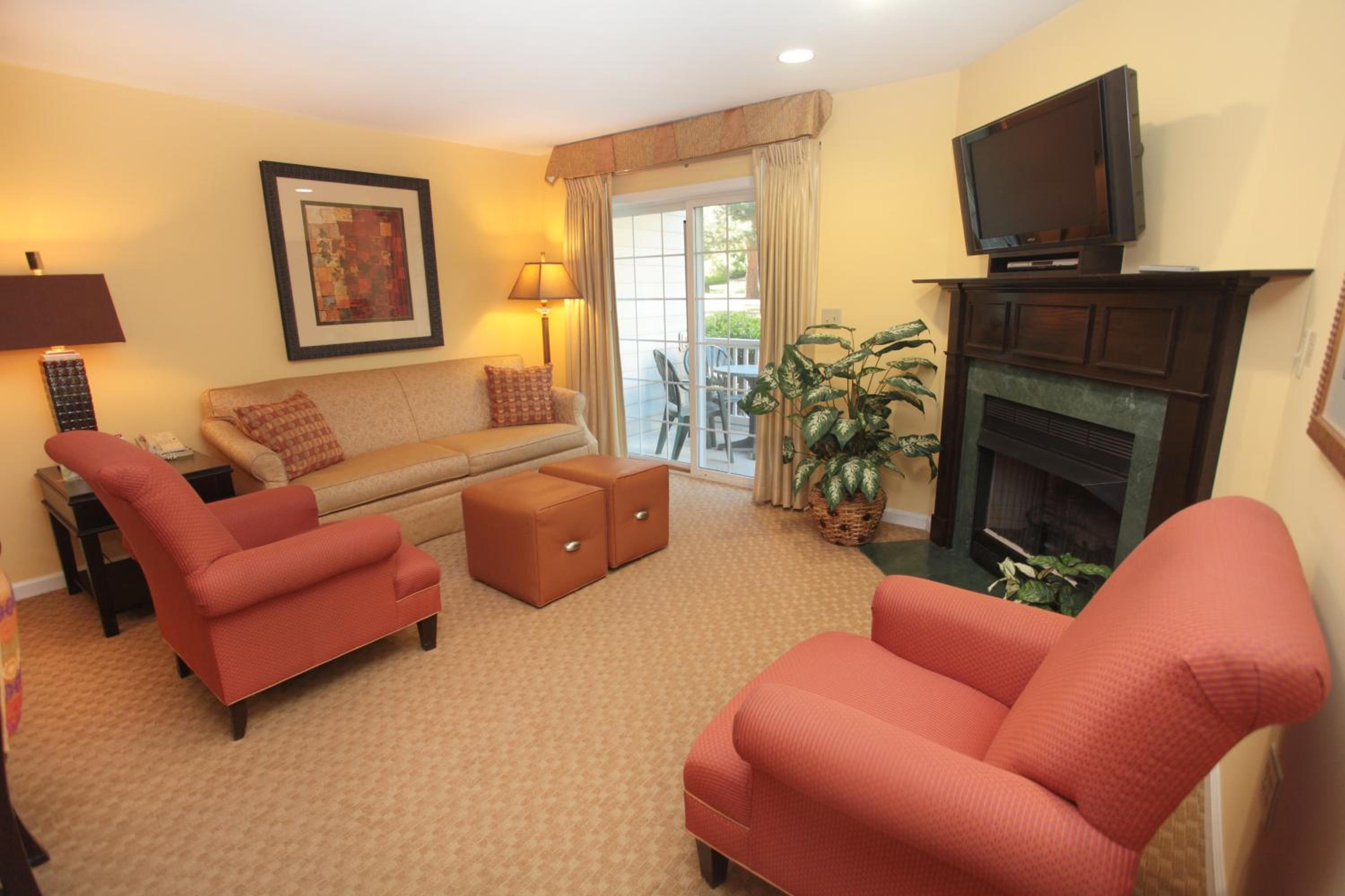 Deluxe Suite - Photo 4