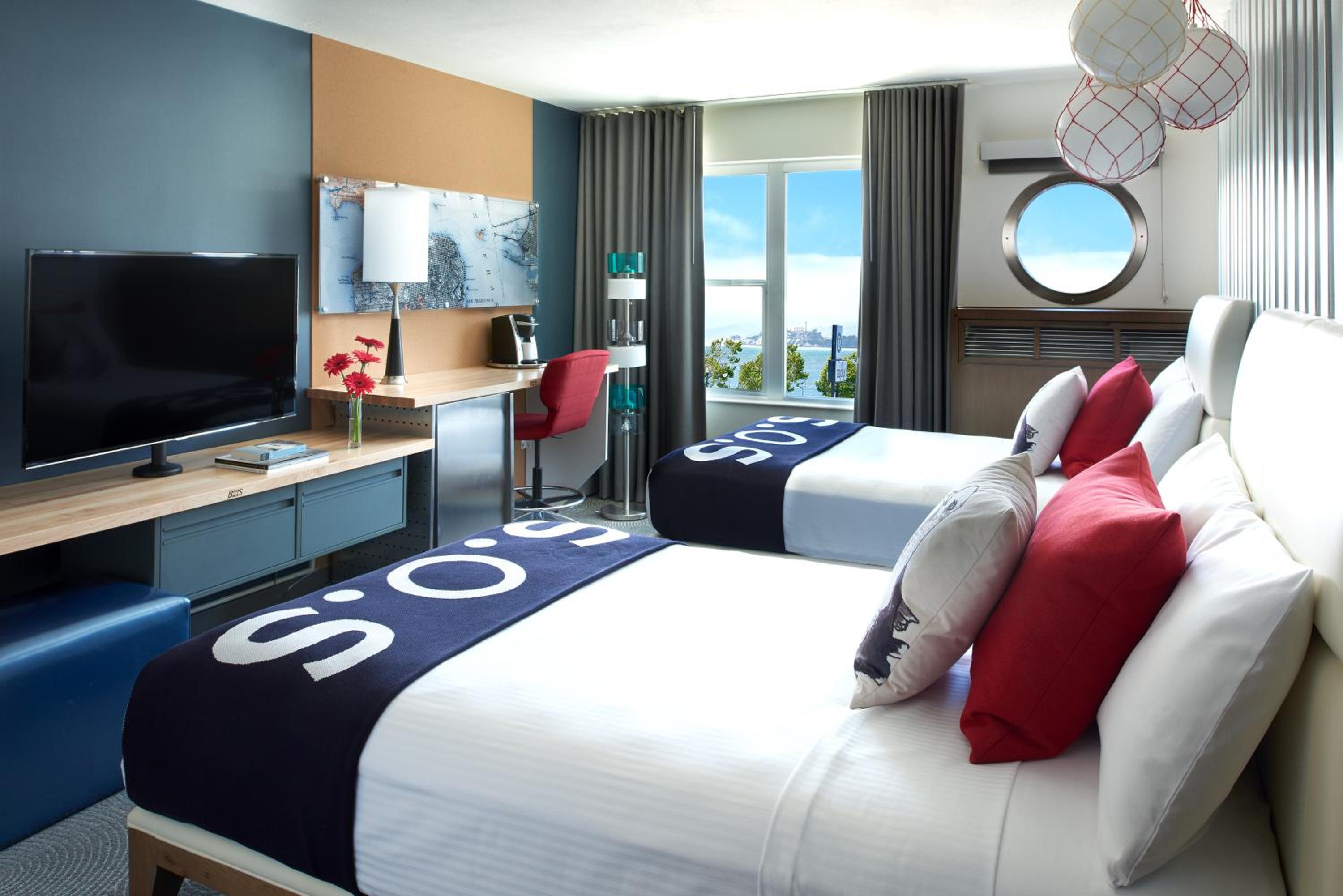 Deluxe Double/Double Room with Balcony
