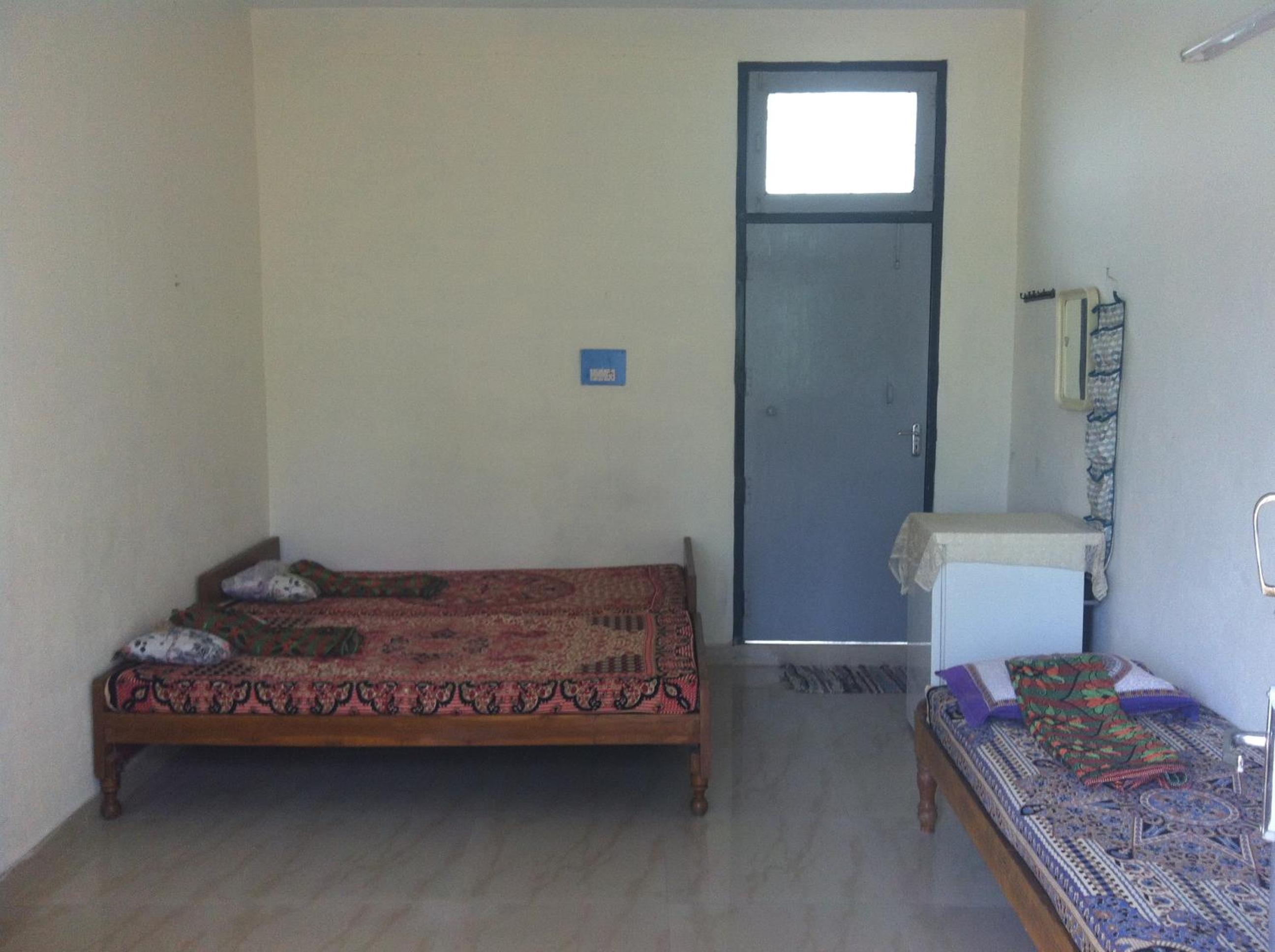 One-Bedroom House - Photo 1