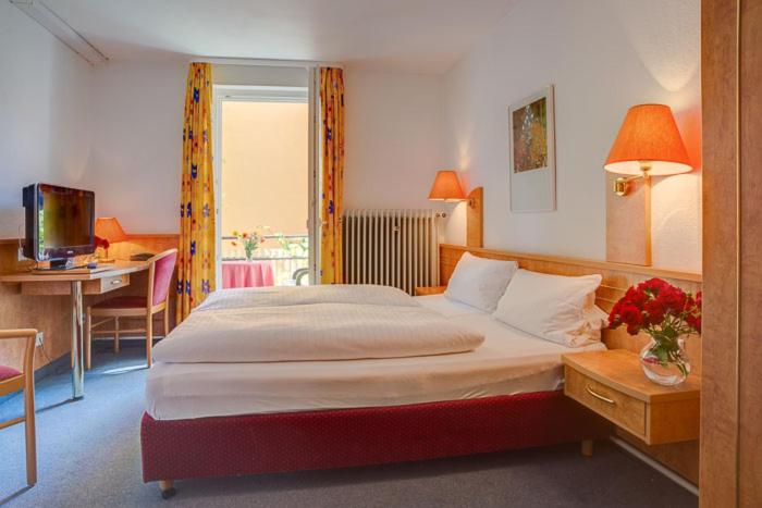 Standard Double Room photo 2