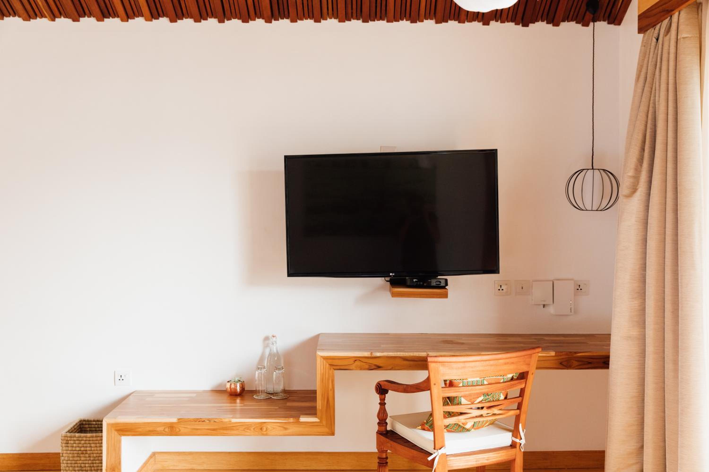 Superior King Suite photo 1