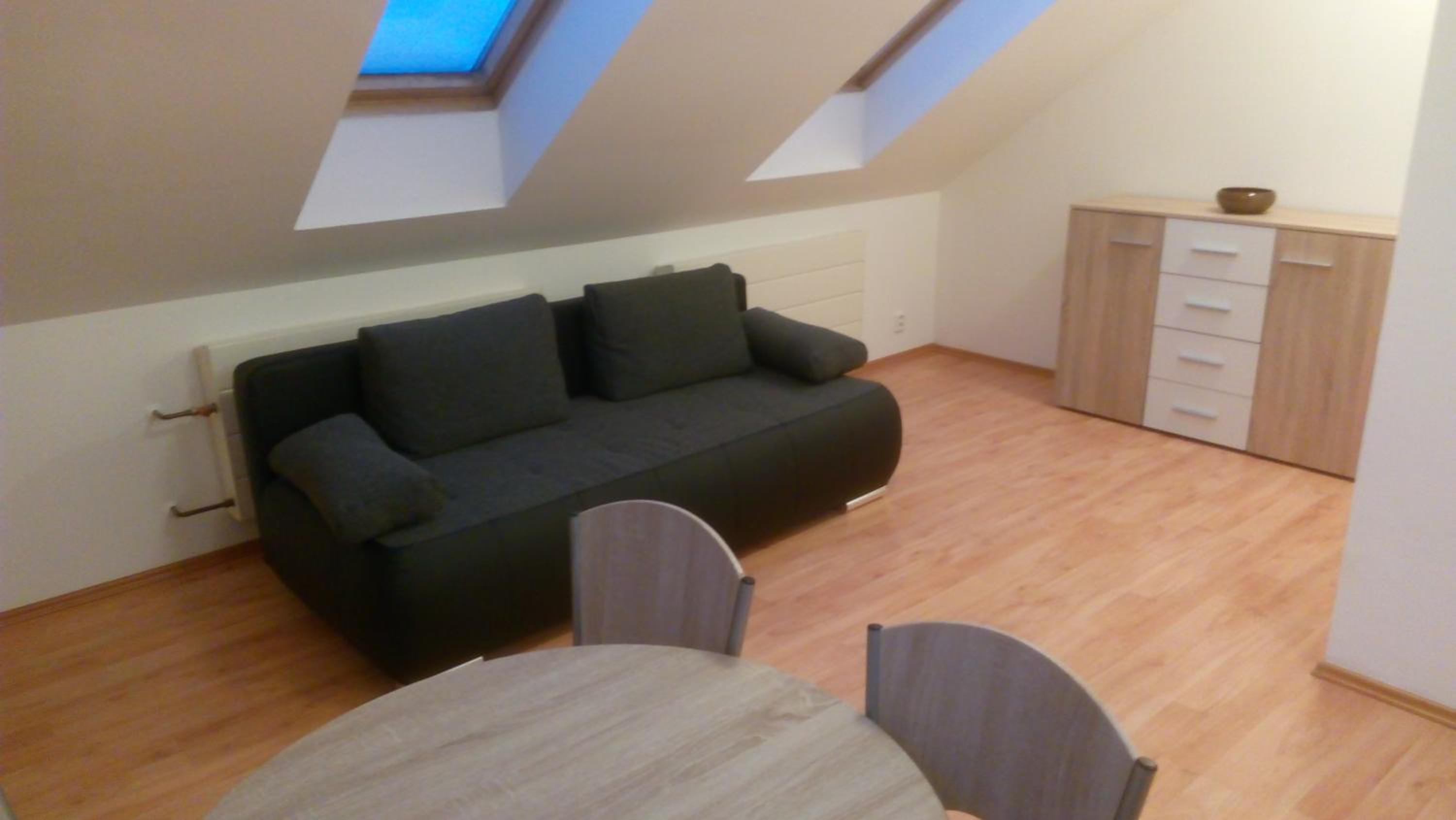One-Bedroom Apartment photo 2