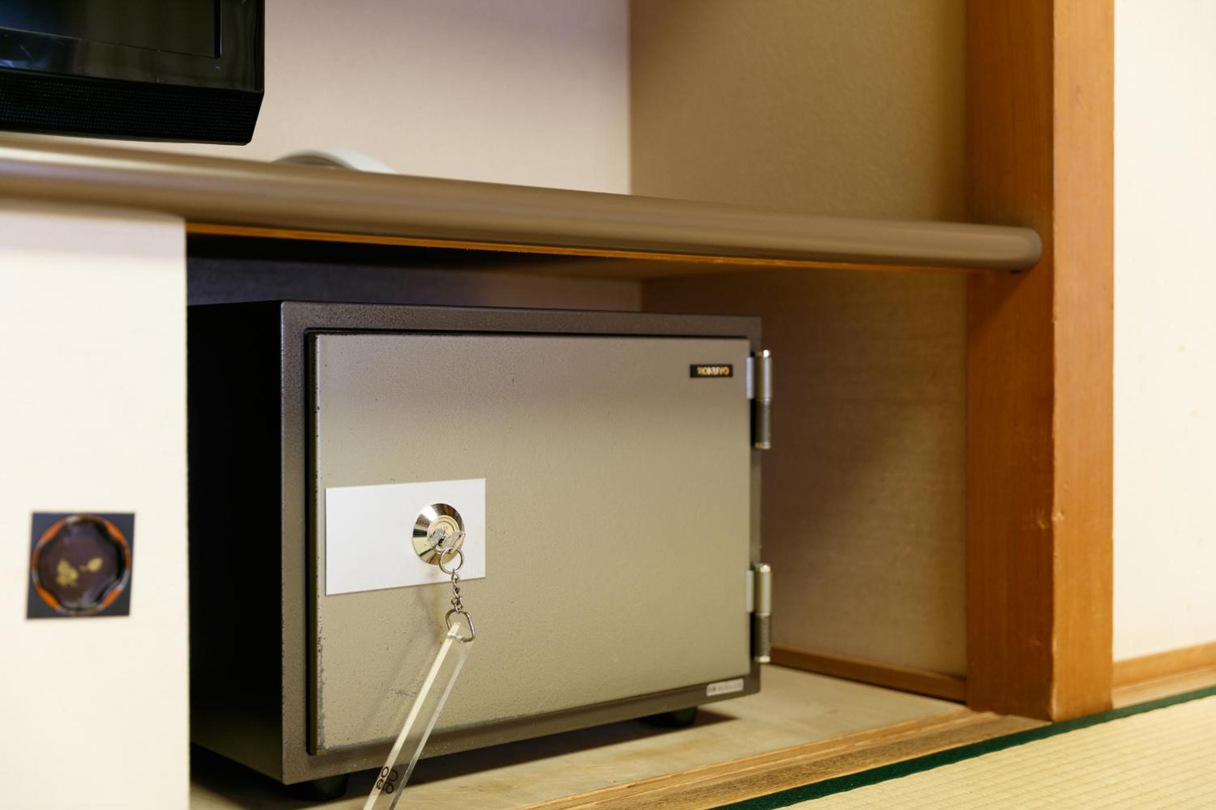 Single Room - Non-Smoking photo 3