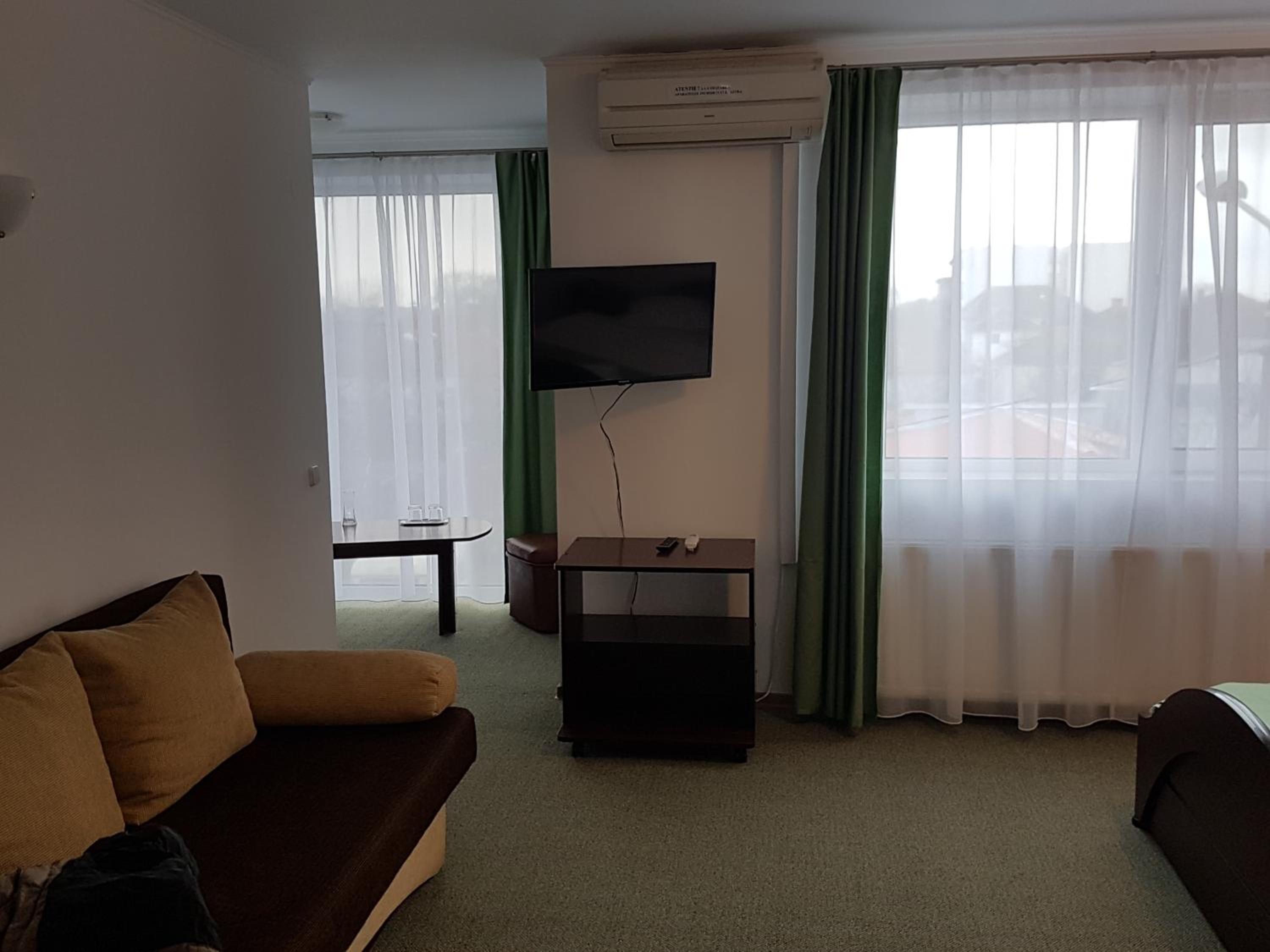 Apartment - Photo 2