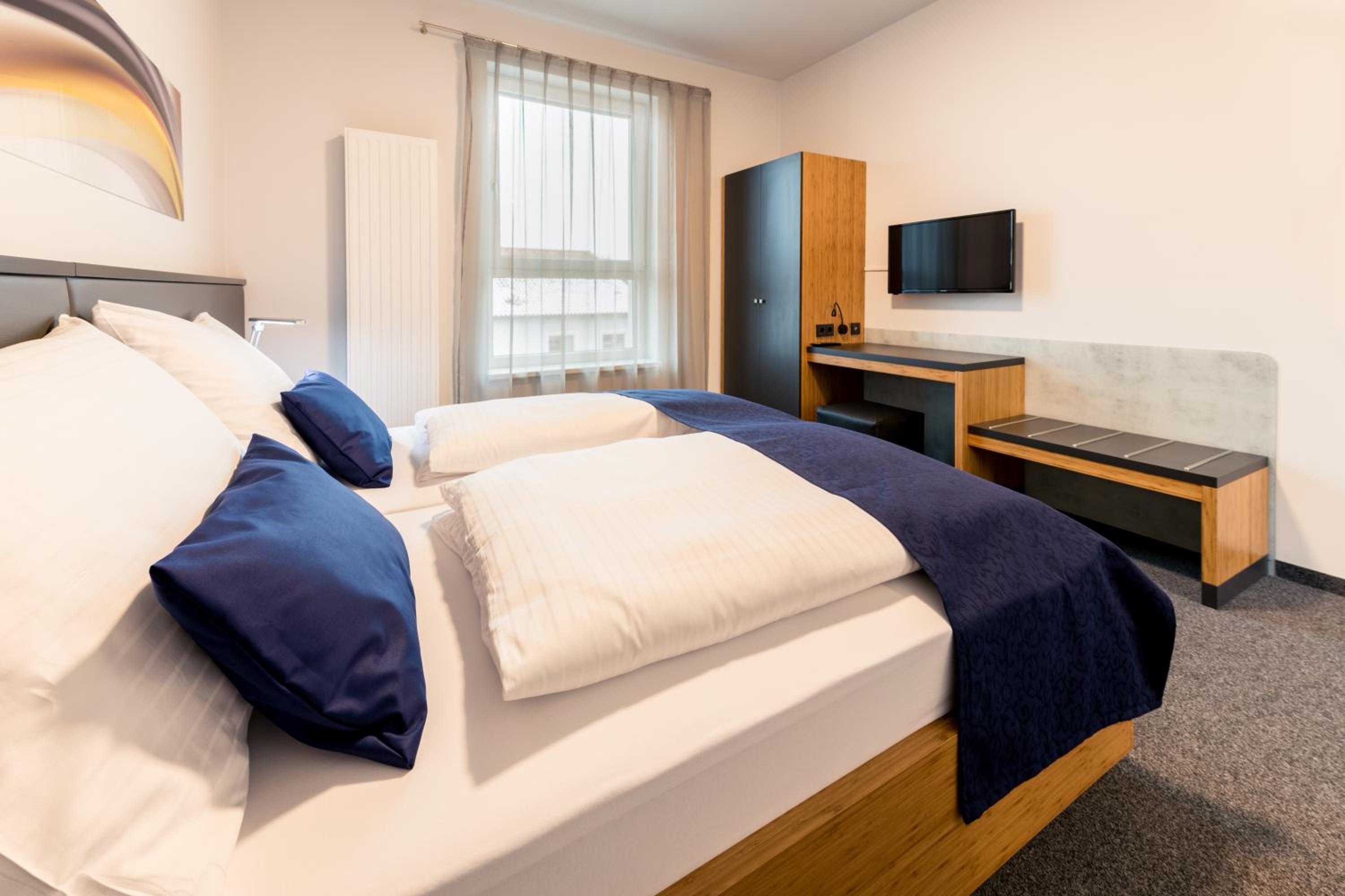 Superior Double Room - Photo 2