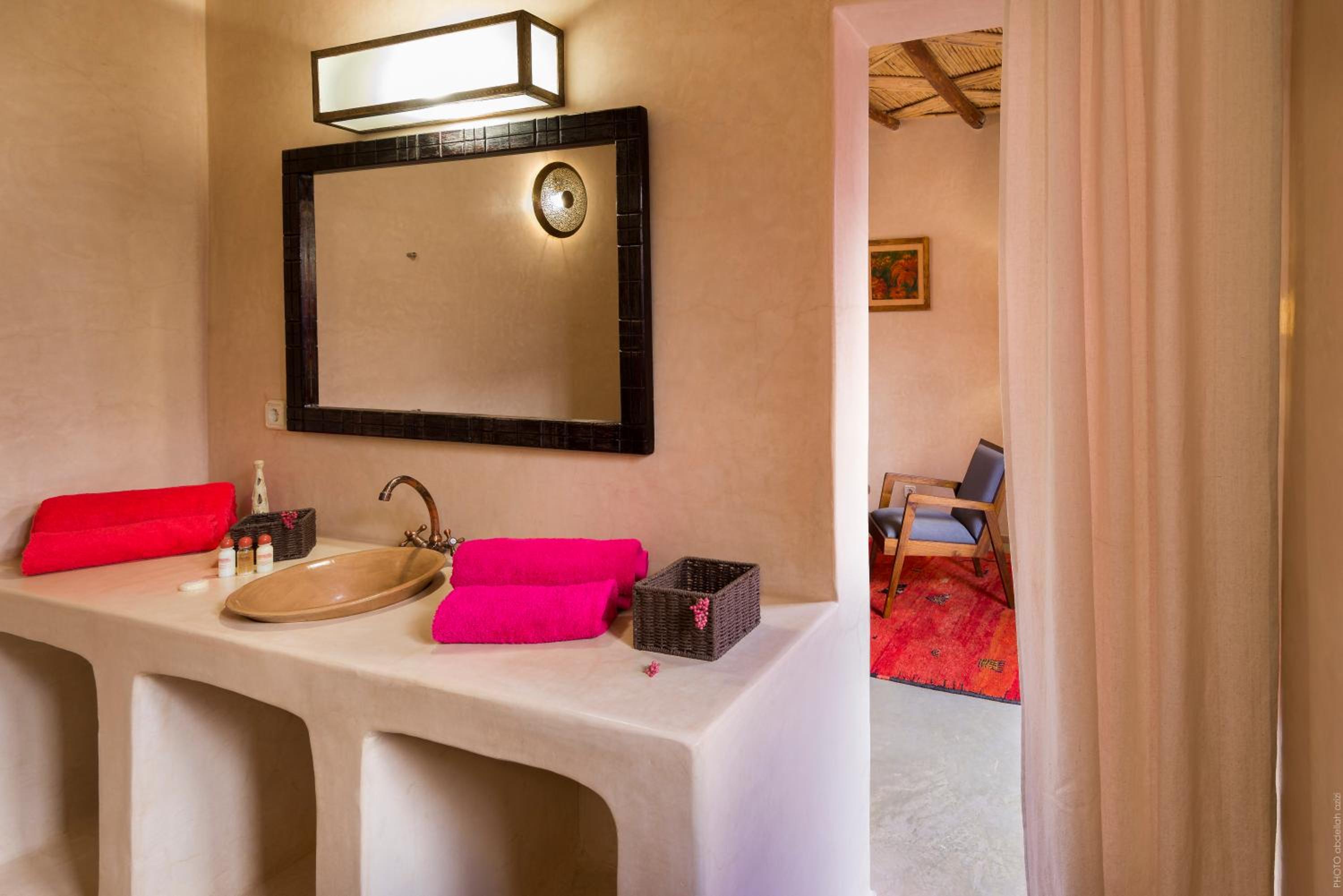 Suite (2 Adults) - Photo 2