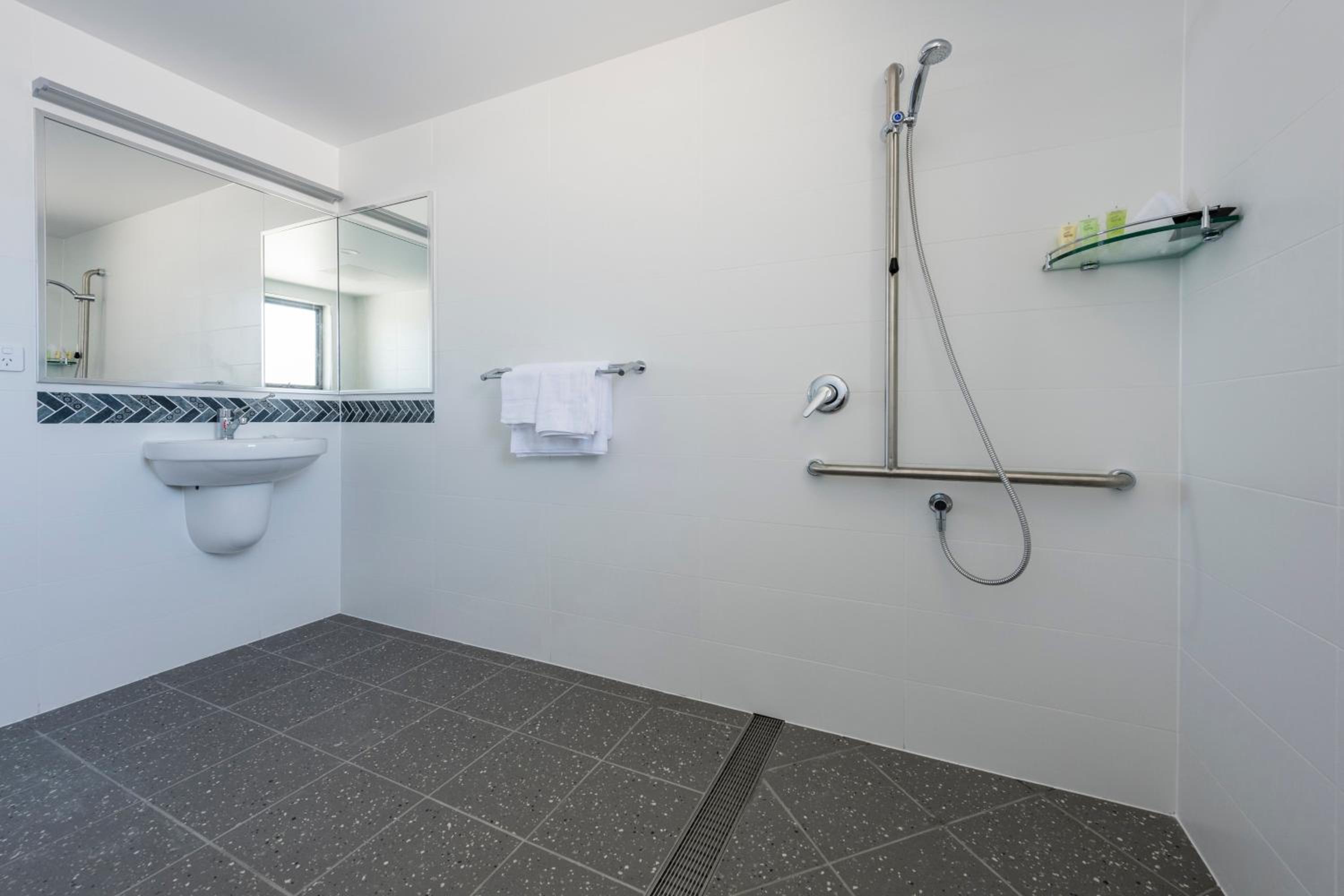 2 Bedroom Accessible Room photo 3