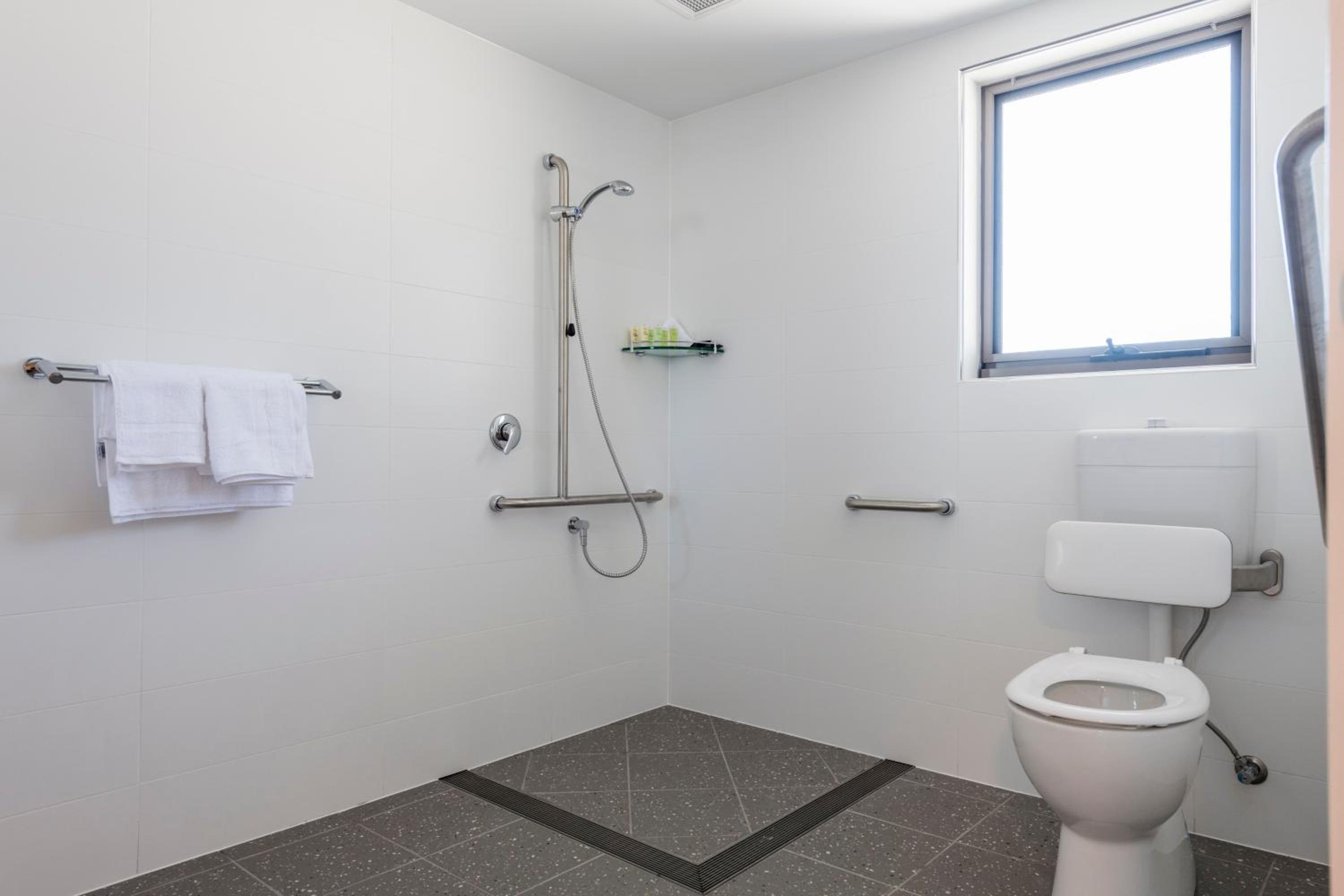 Accessible Room photo 3