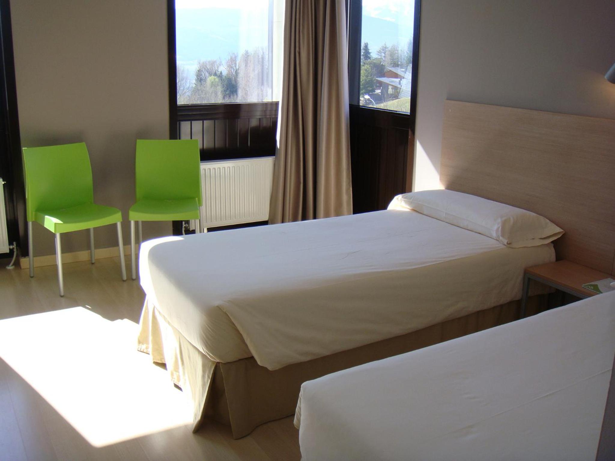 Habitación triple en el ático (2 adultos + 1 niño)