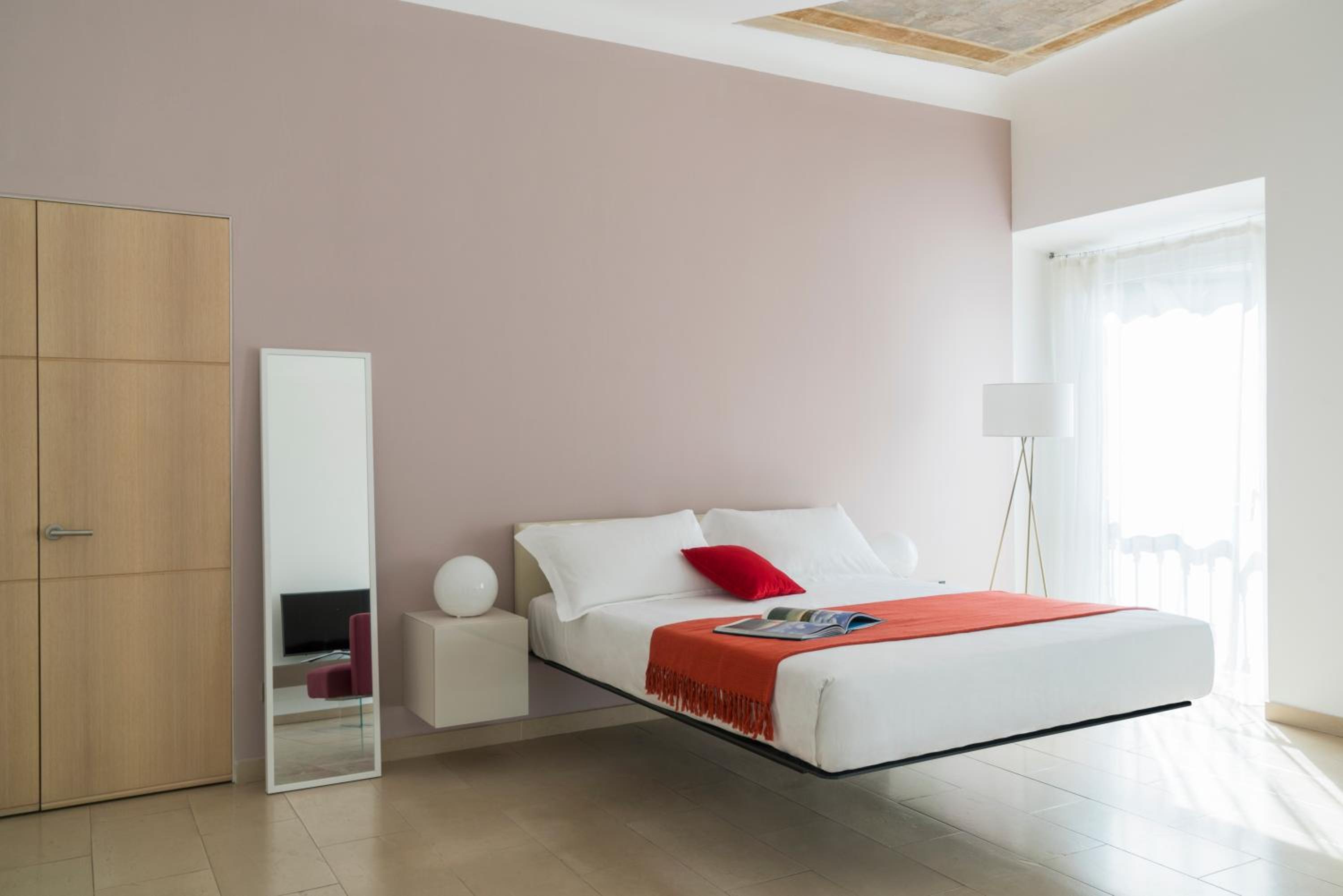 Two Bedroom Apartment - Via Maroncelli 2