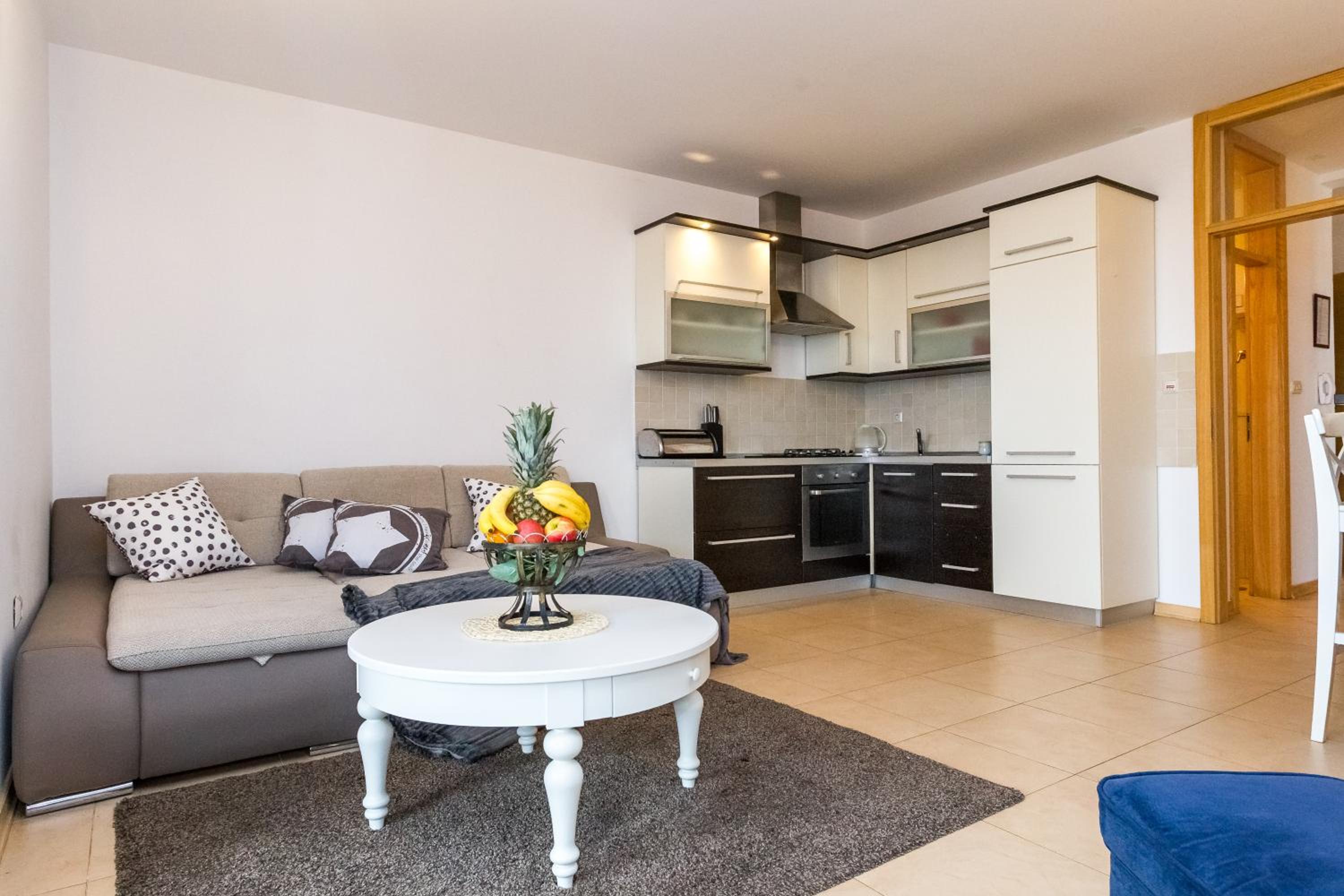 Two-Bedroom Apartment with Terrace photo 2