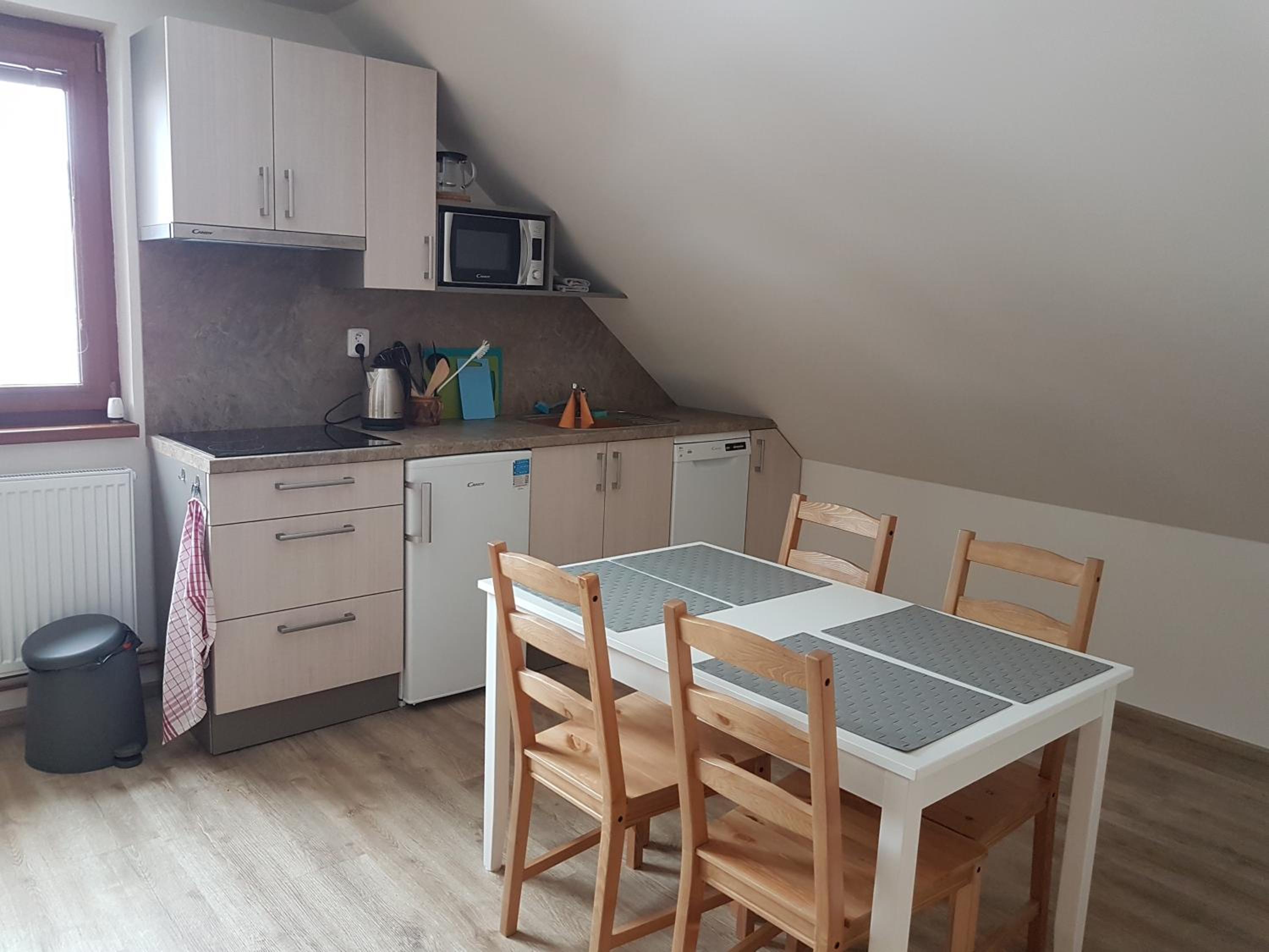 Apartment - Photo 3