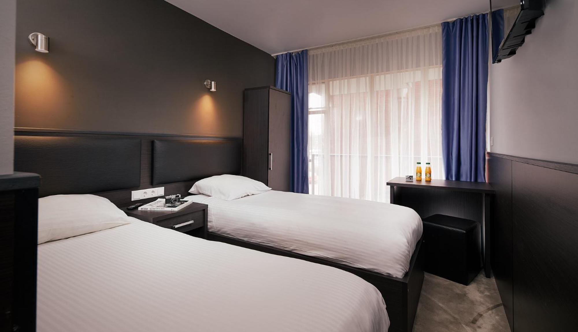Twin Room photo 1