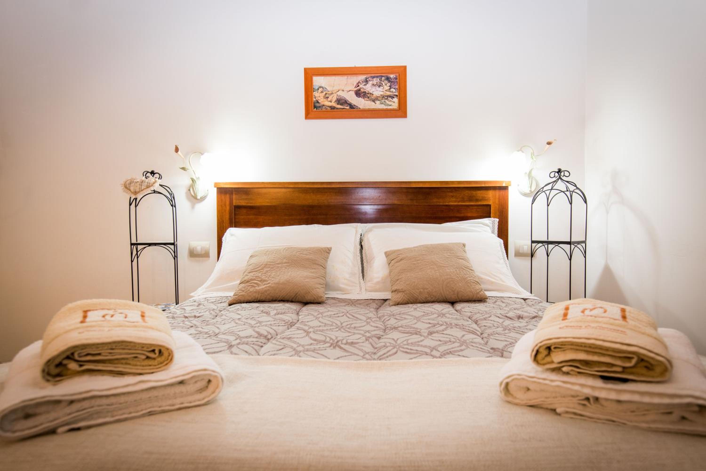 Standard Double Room photo 3