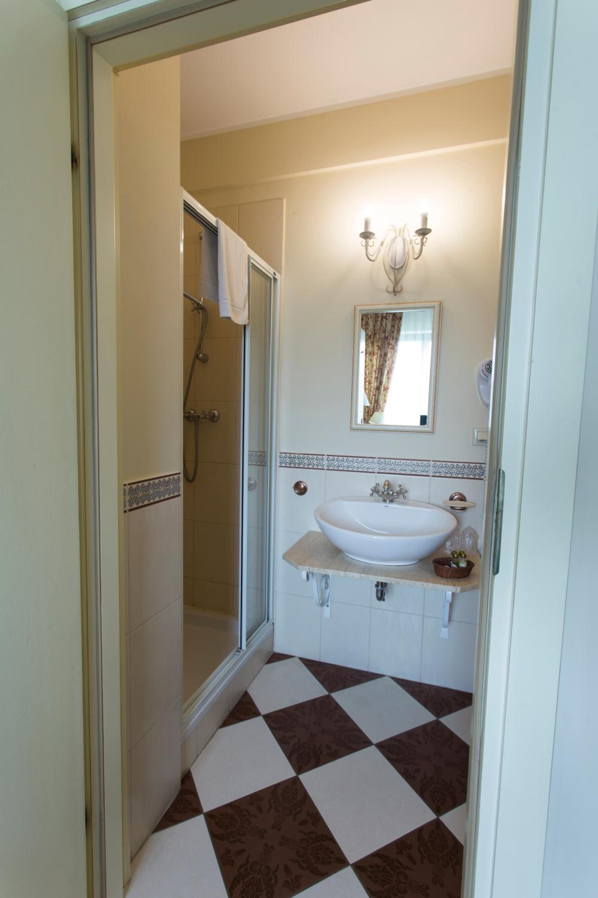Triple Room photo 2