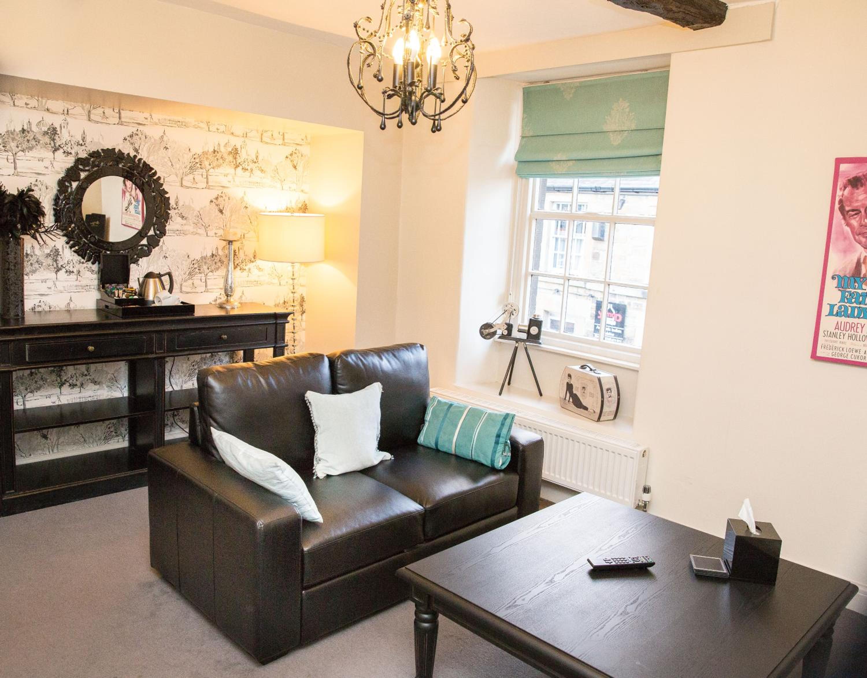 Suite - Photo 2