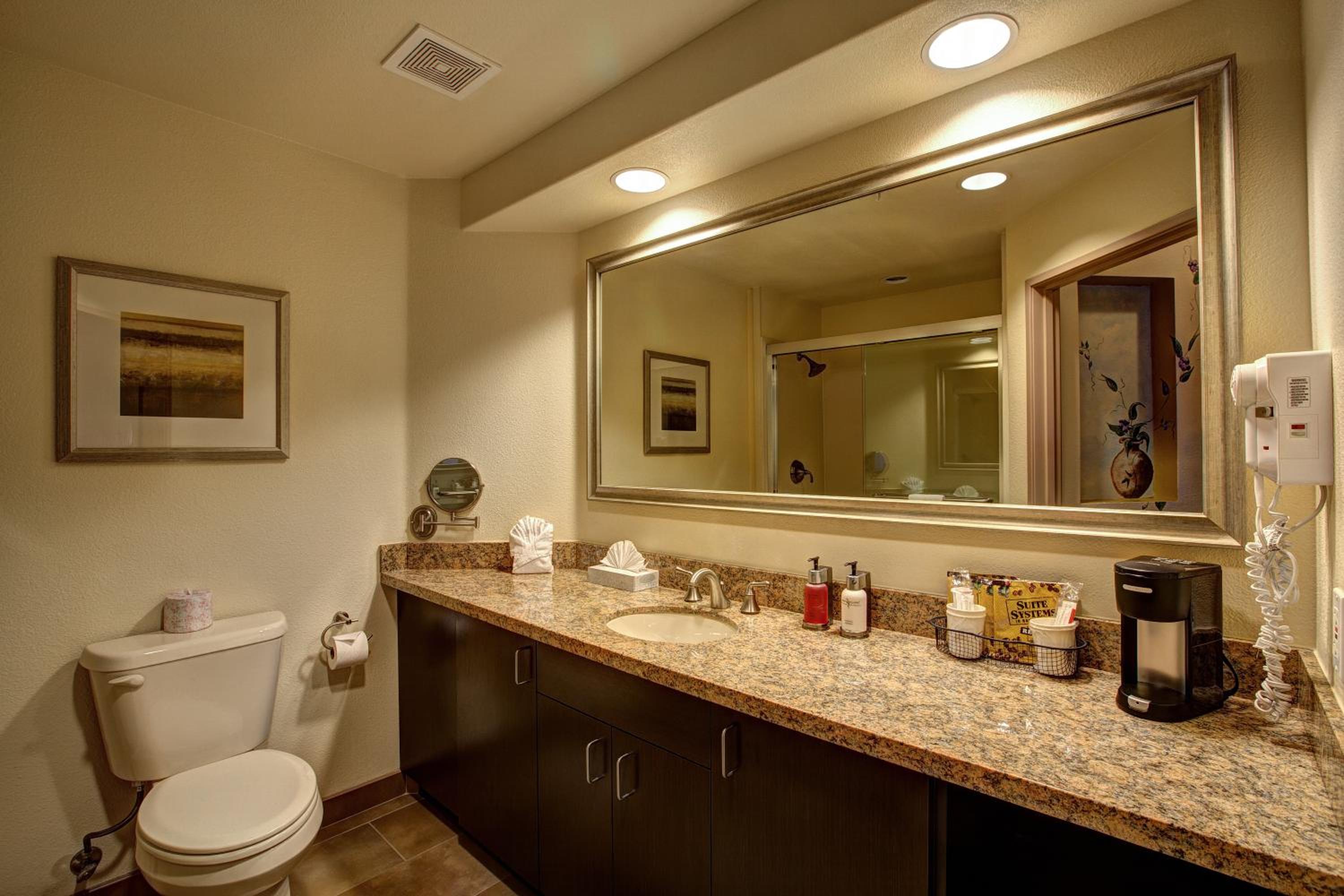 Junior King Suite - Photo 4