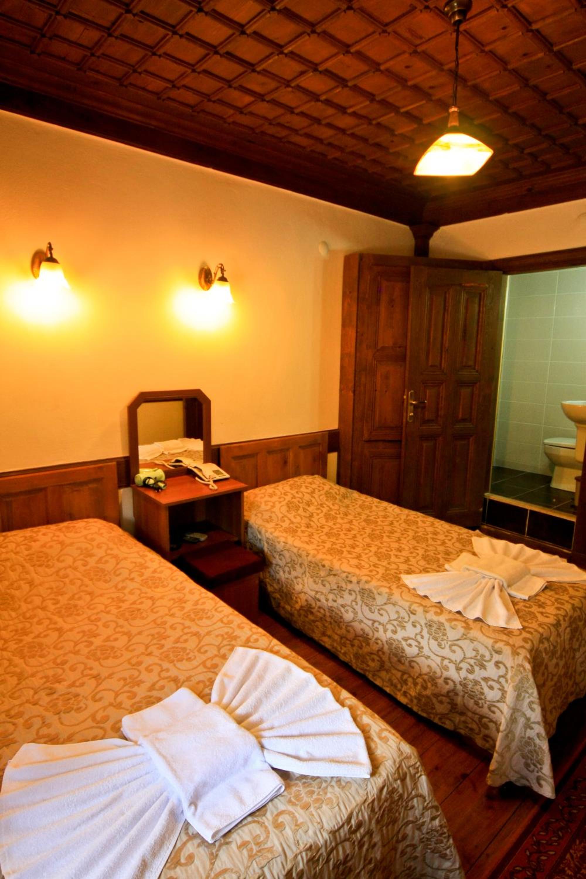 Budget Twin Room photo 1