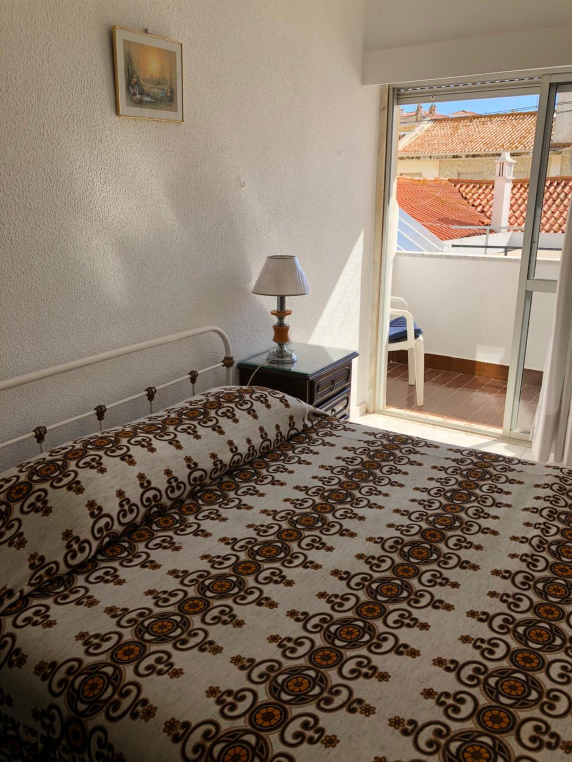 Standard Double Room with Shared Bathroom photo 2