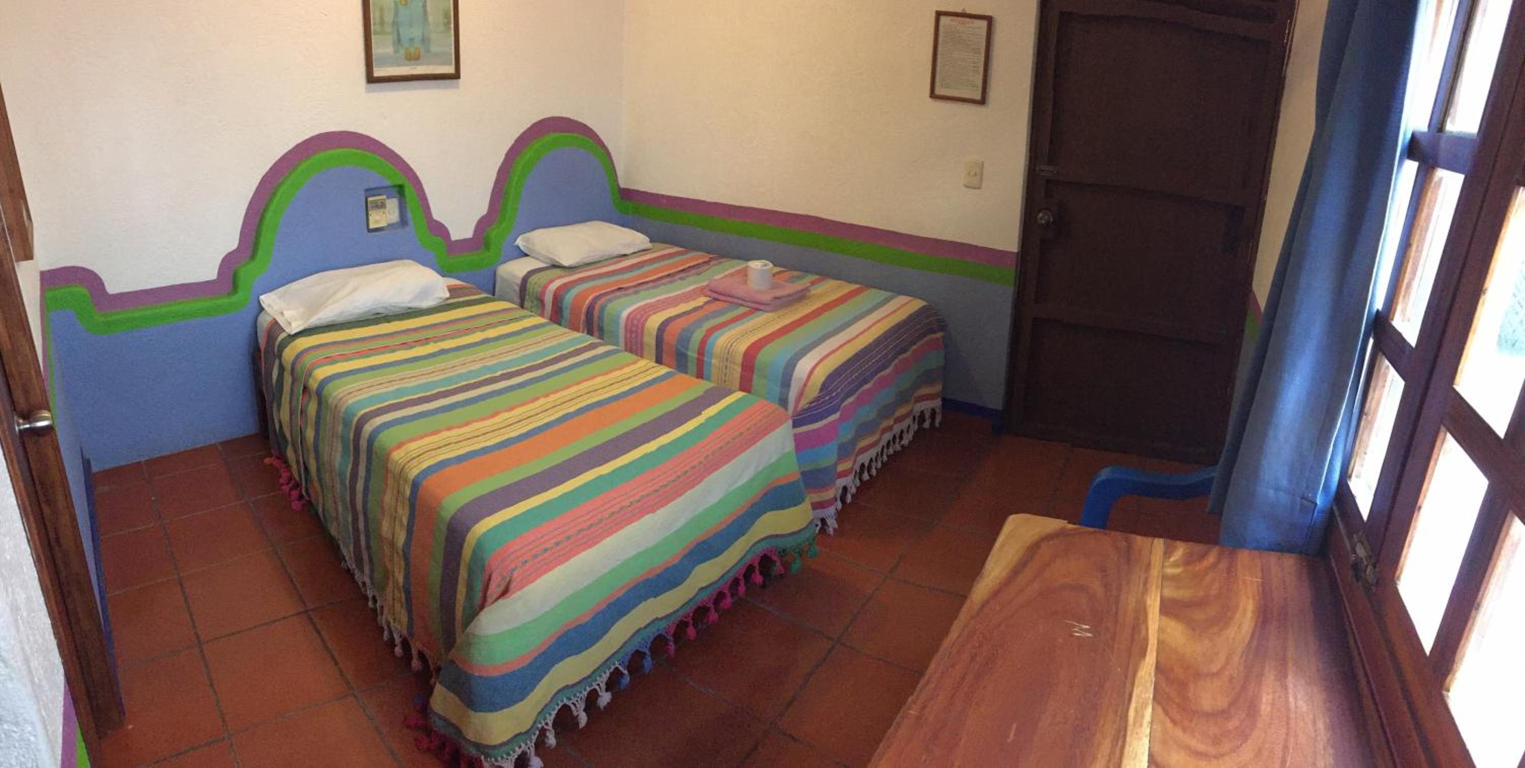 Standardzimmer mit zwei Einzelbetten