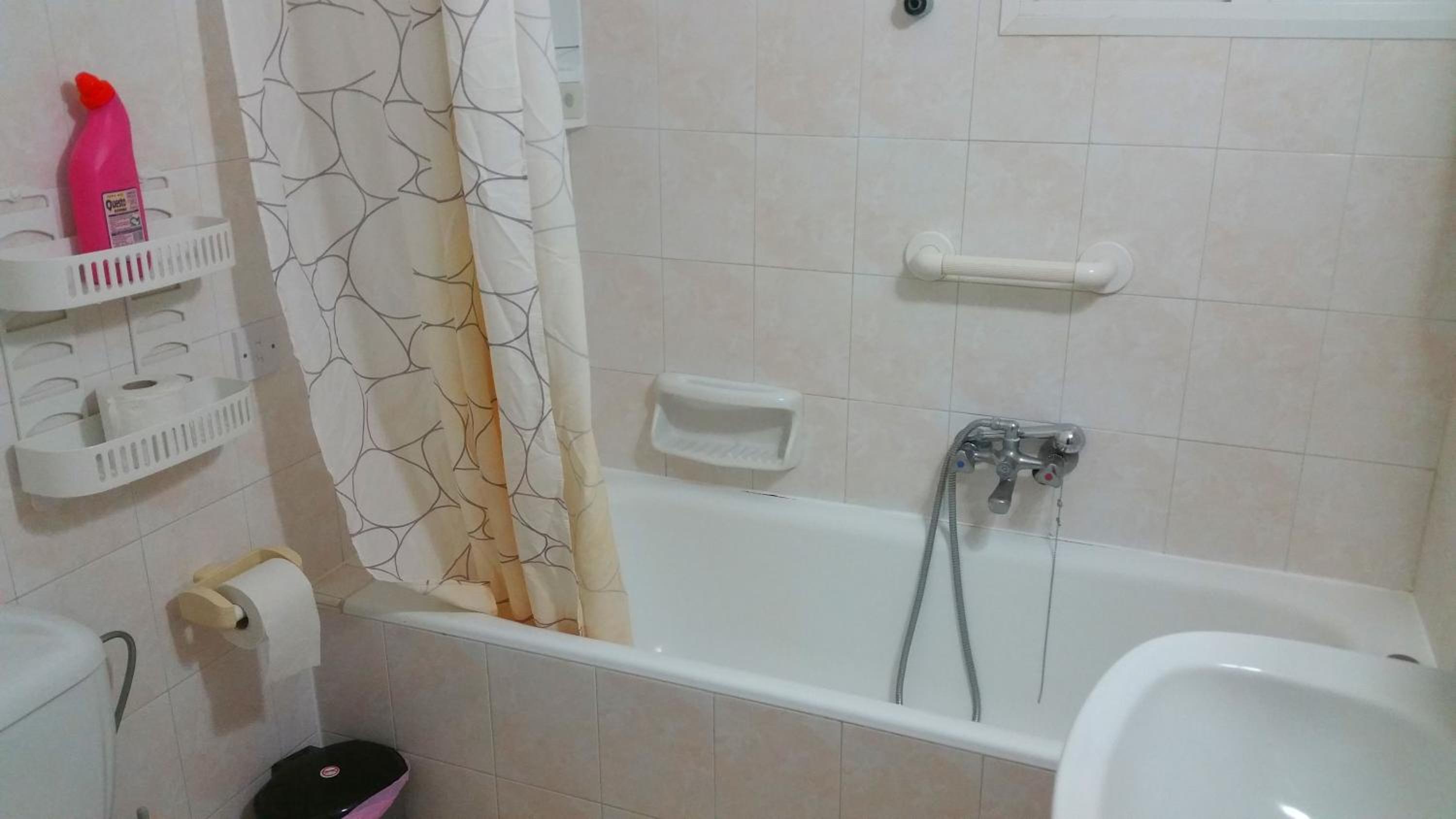 Two-Bedroom Apartment - Photo 20
