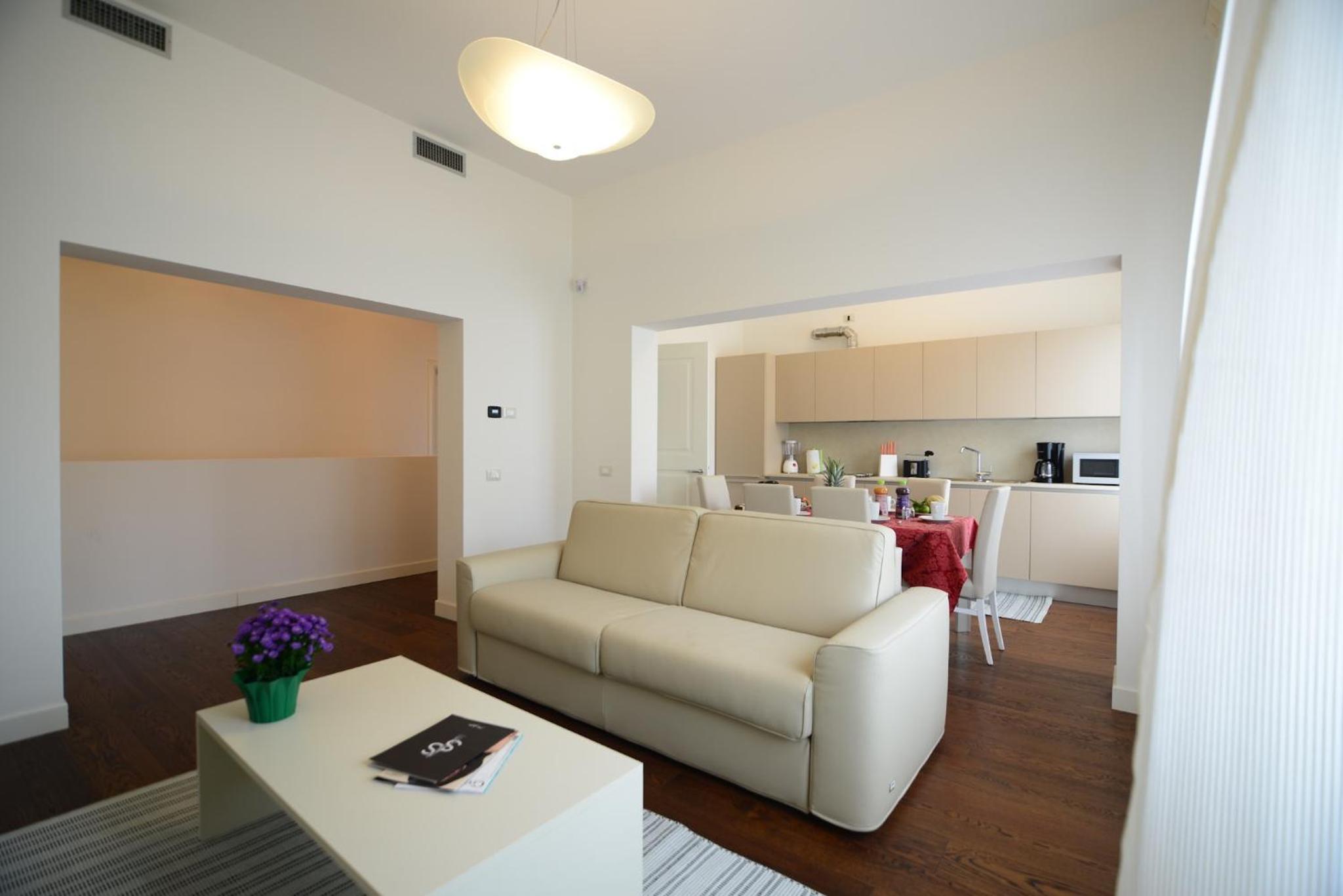 Apartment photo 1