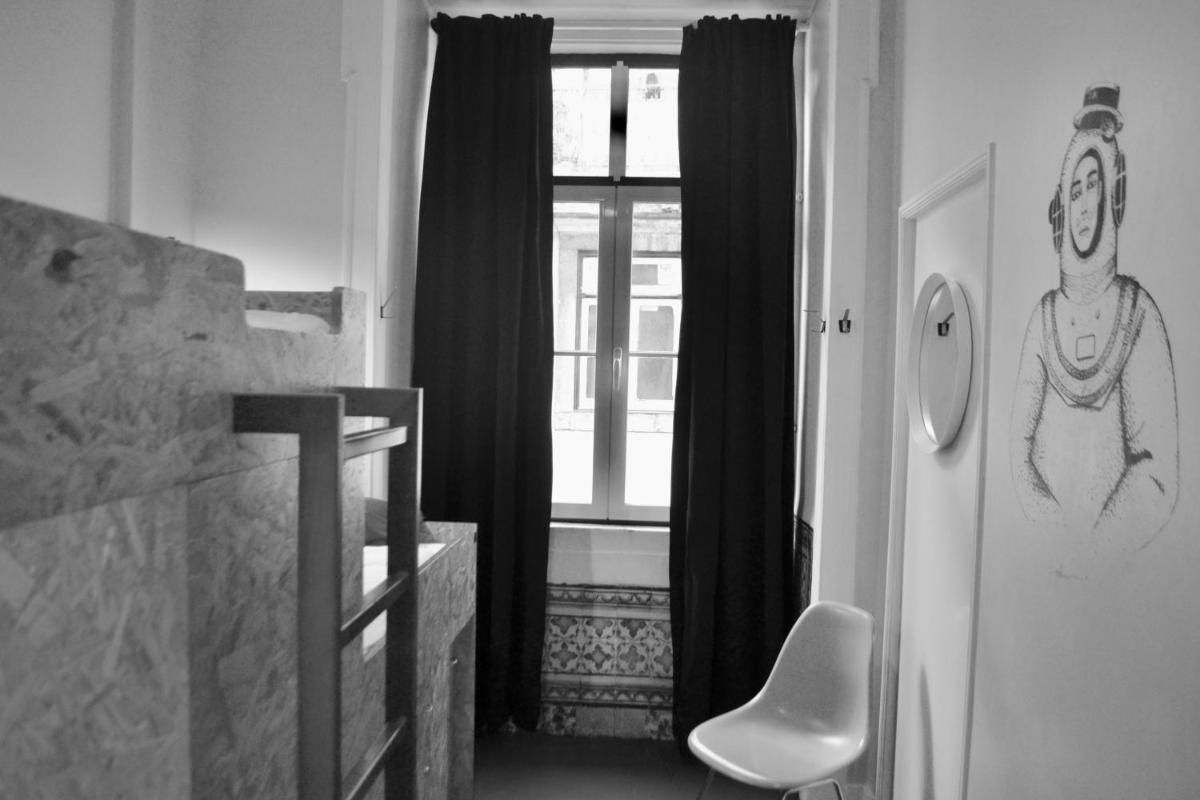 Bed in 3-Bed Dormitory Room photo 1