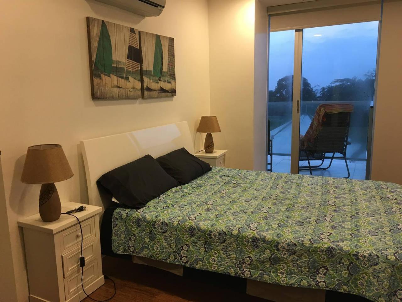 Apartment photo 3